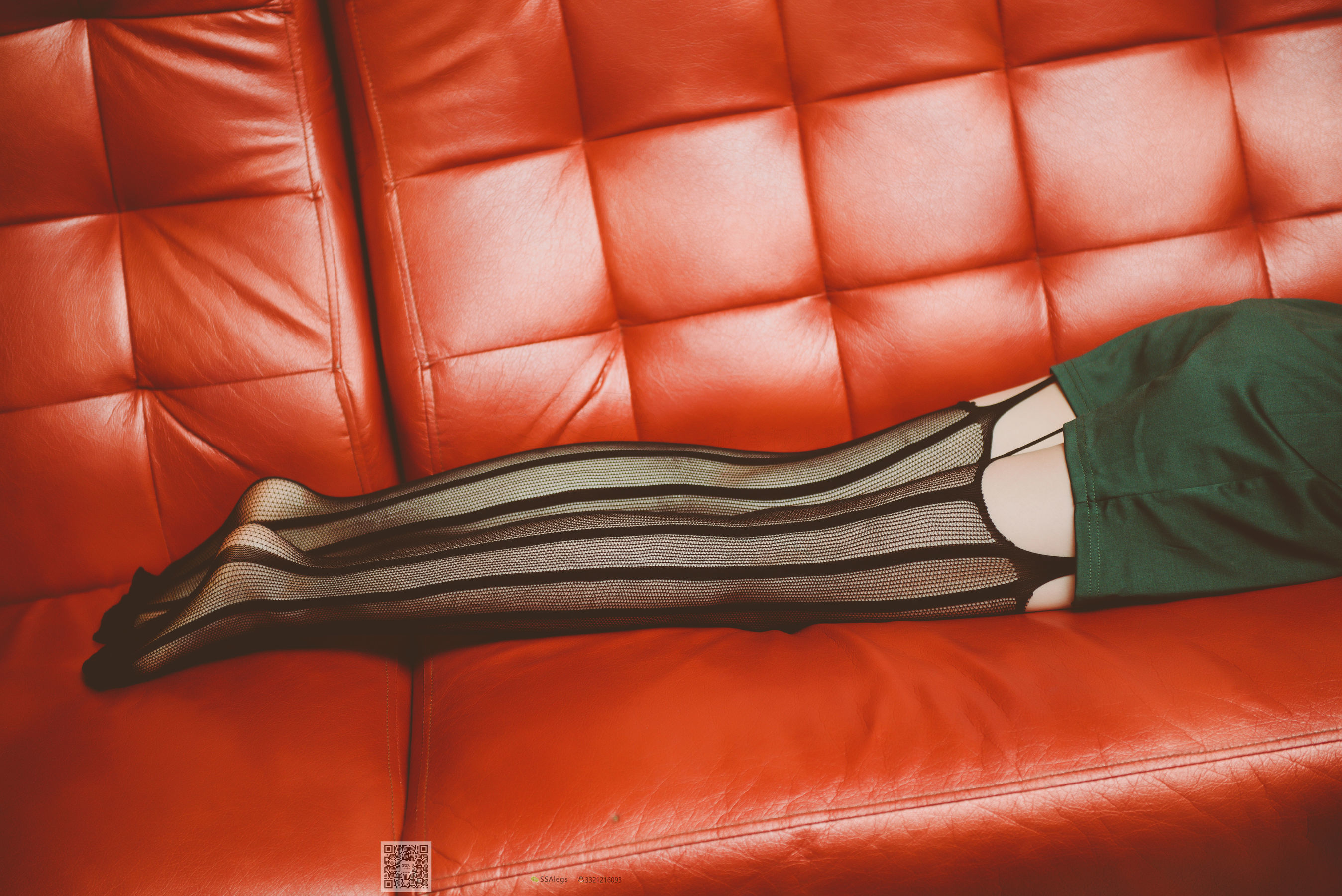 超清写真 No.019 琪琪 KTV骨感网袜美女-图65