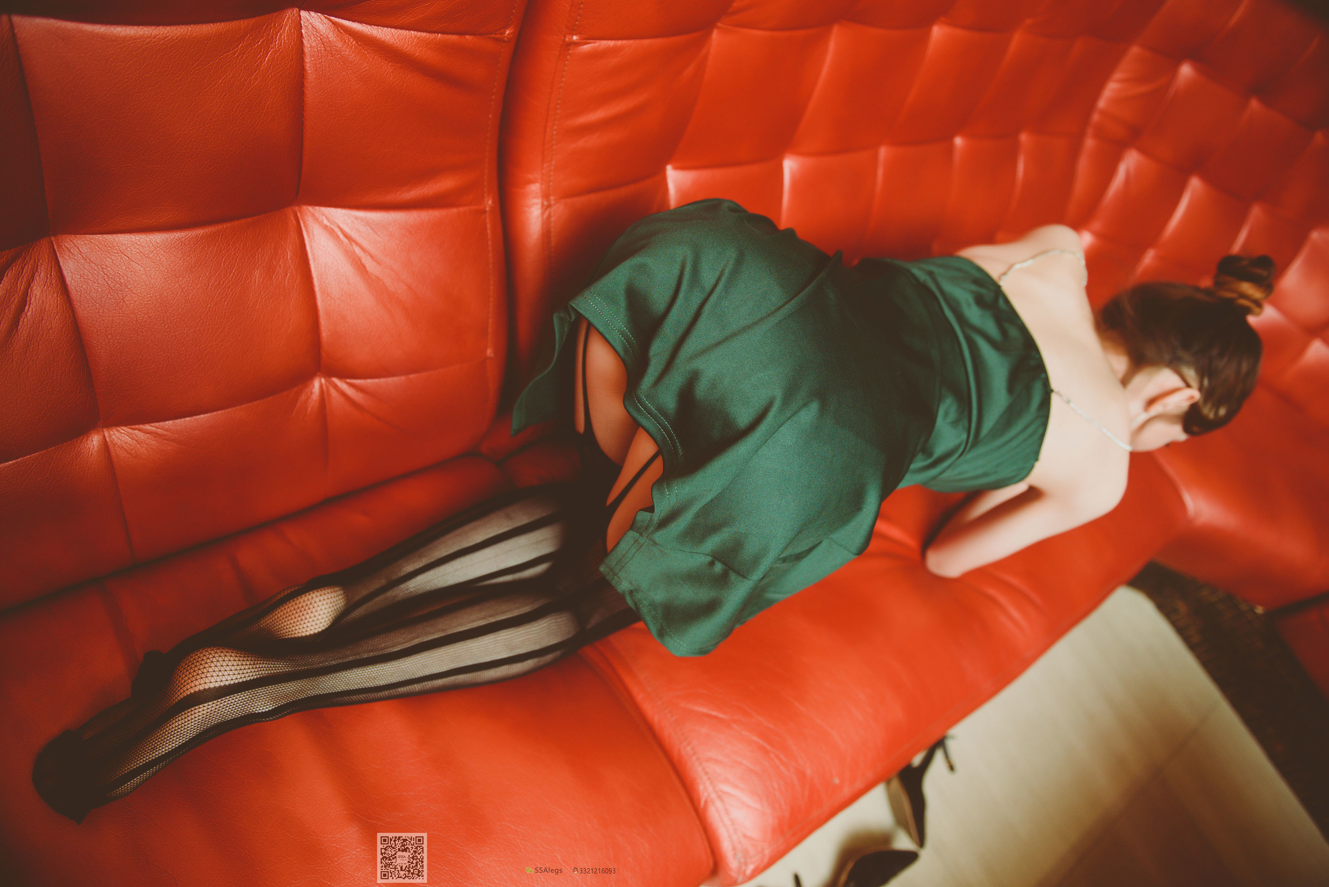 超清写真 No.019 琪琪 KTV骨感网袜美女-图84