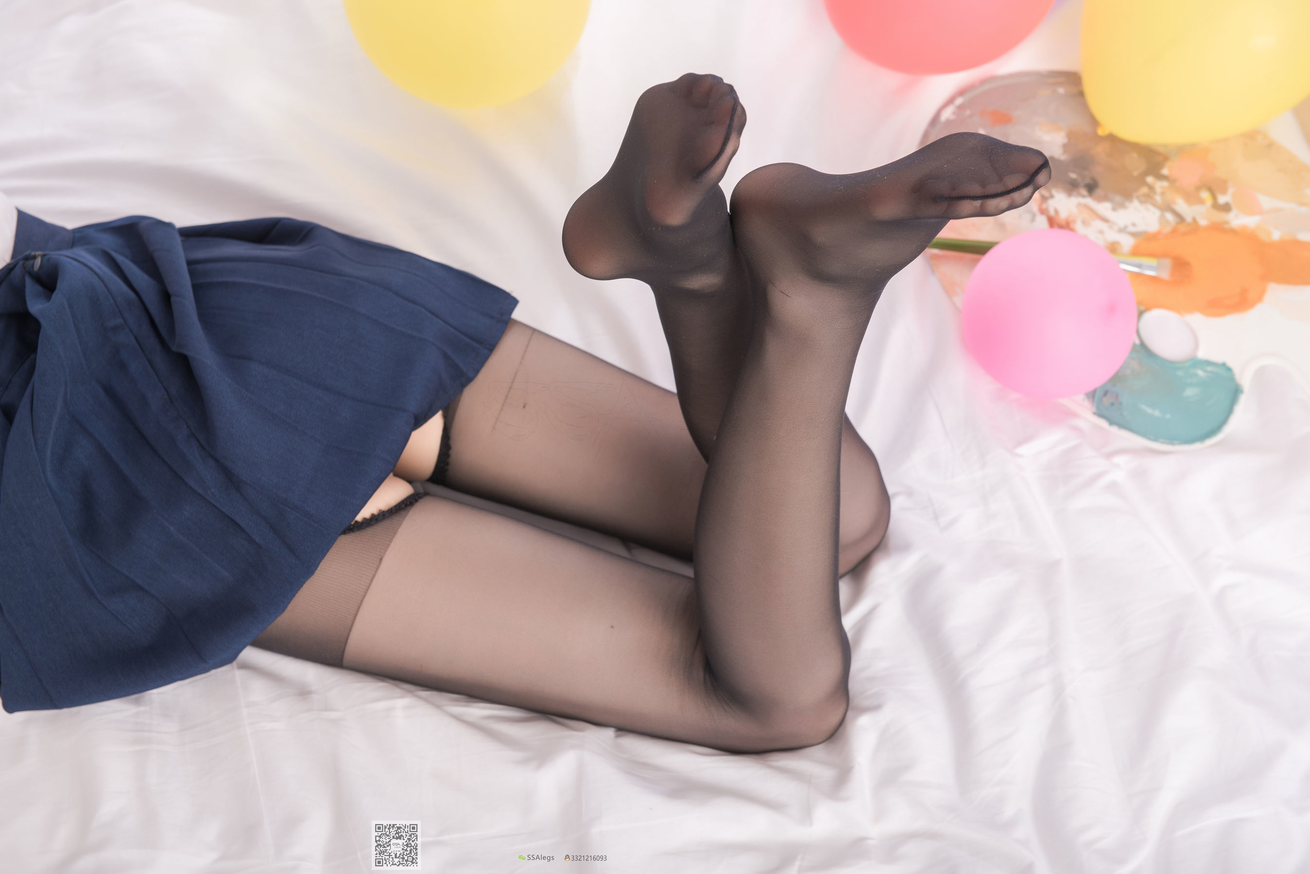 超清写真 No.023 小琪琪 笑容治愈女神琪琪的黑色开档丝袜-图36