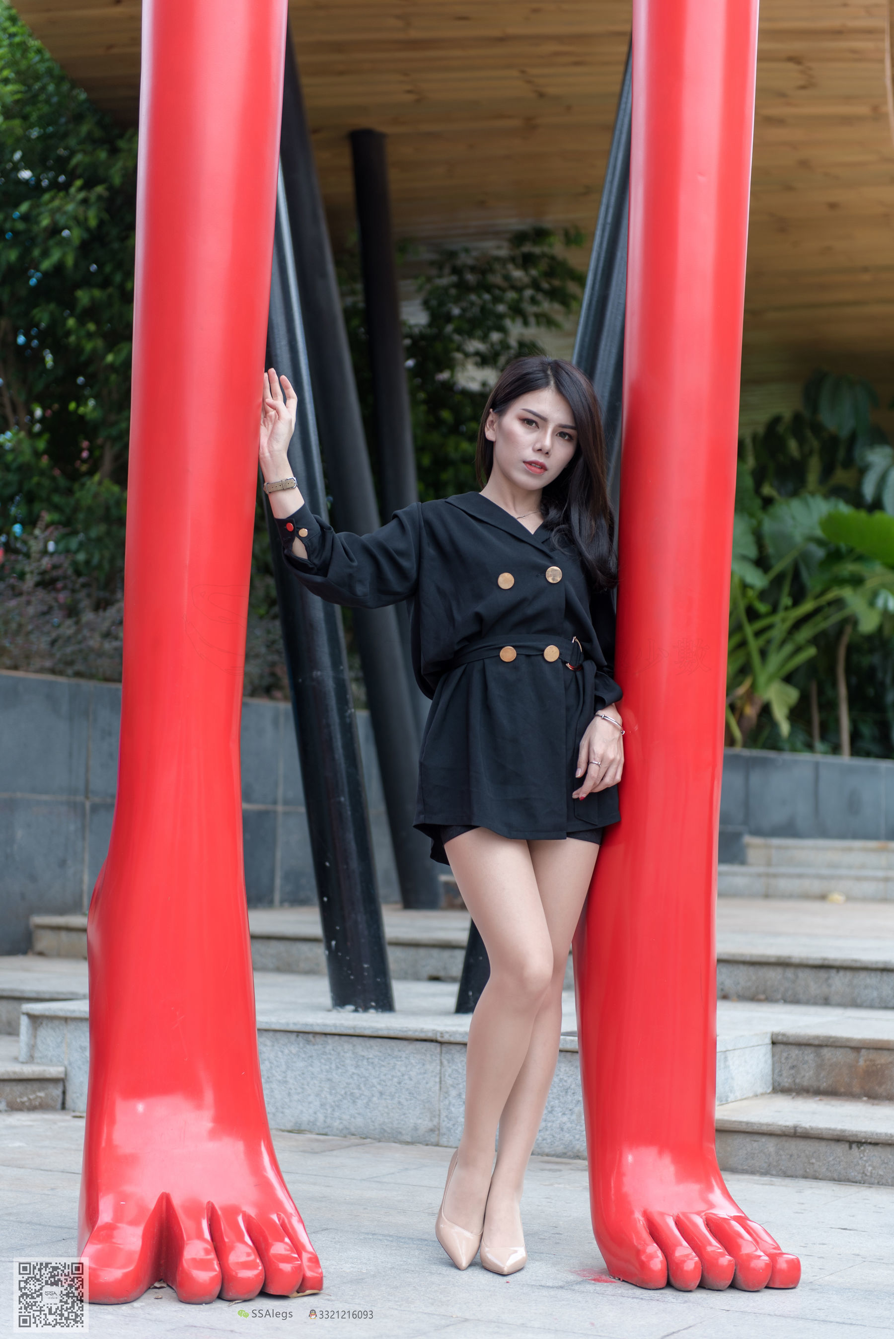 超清写真 No.024 高冷混血女王芷沫 肉丝街拍-图86