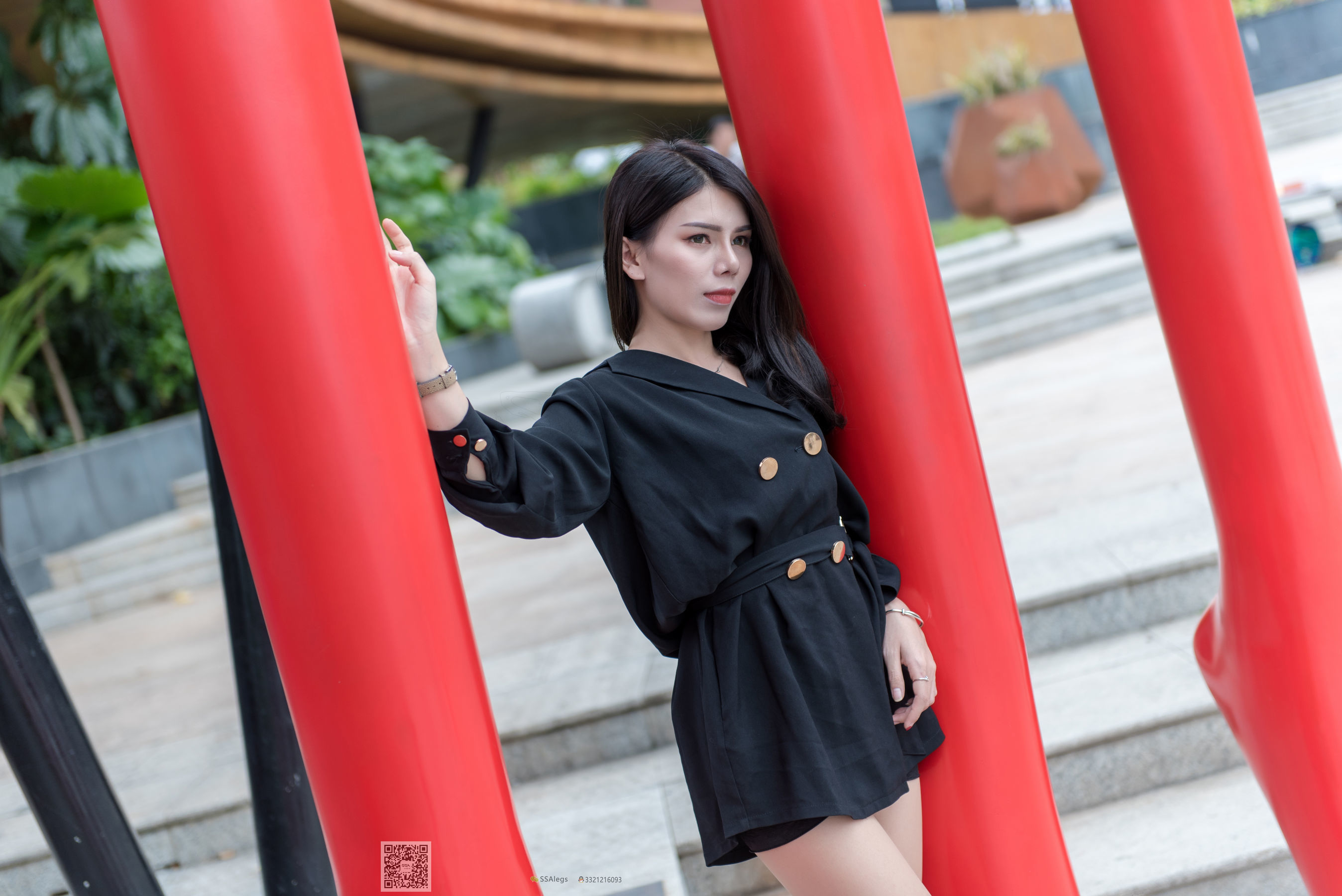 超清写真 No.024 高冷混血女王芷沫 肉丝街拍-图88