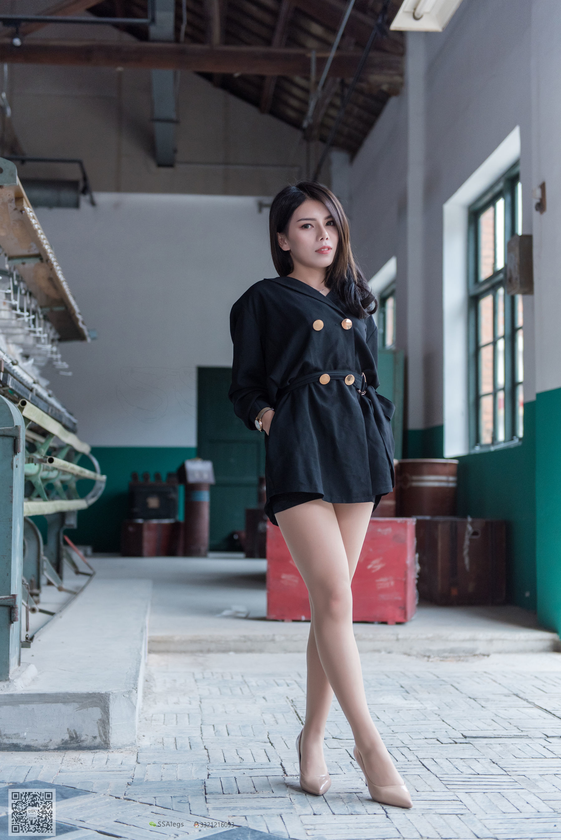 超清写真 No.024 高冷混血女王芷沫 肉丝街拍-图93