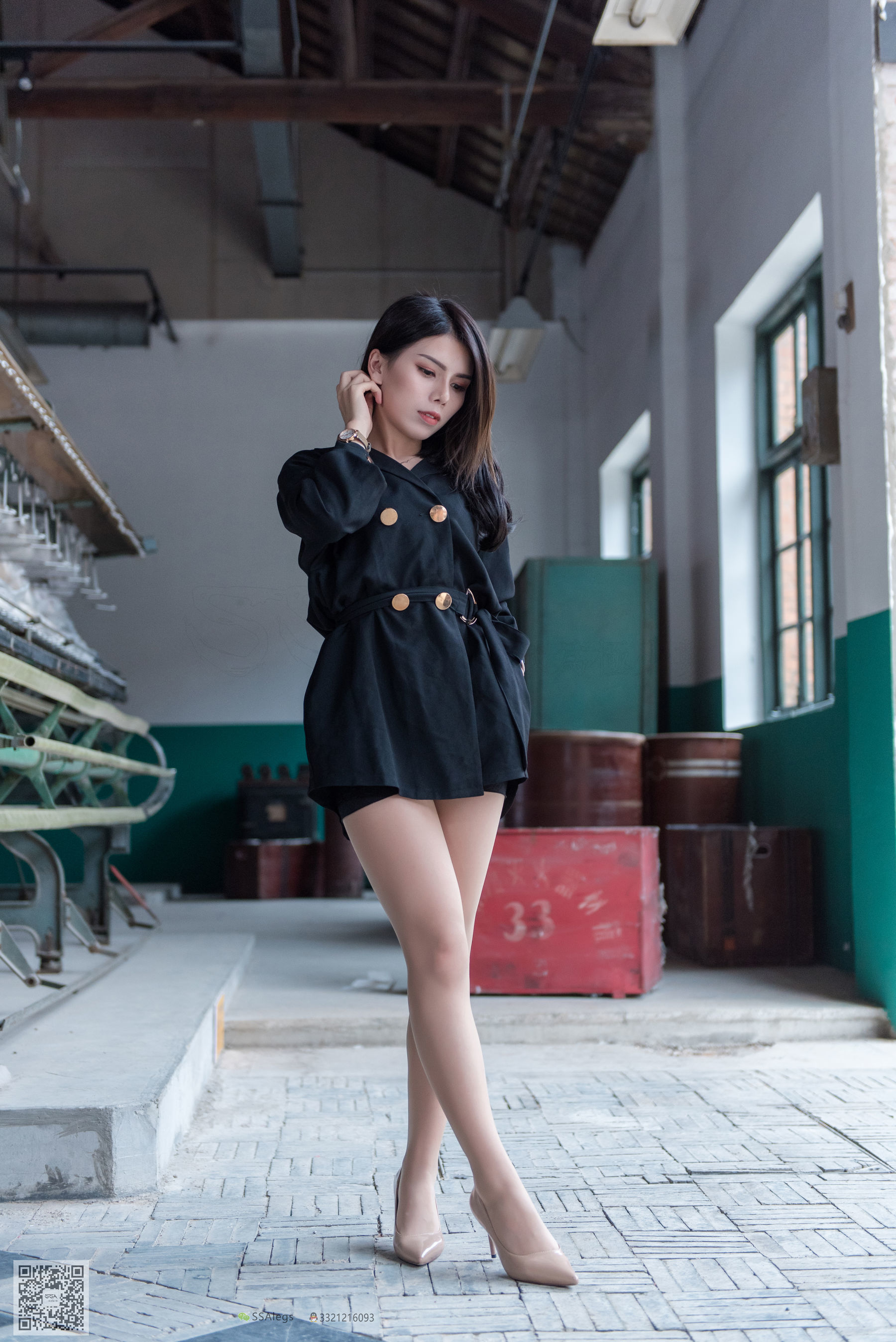 超清写真 No.024 高冷混血女王芷沫 肉丝街拍-图94