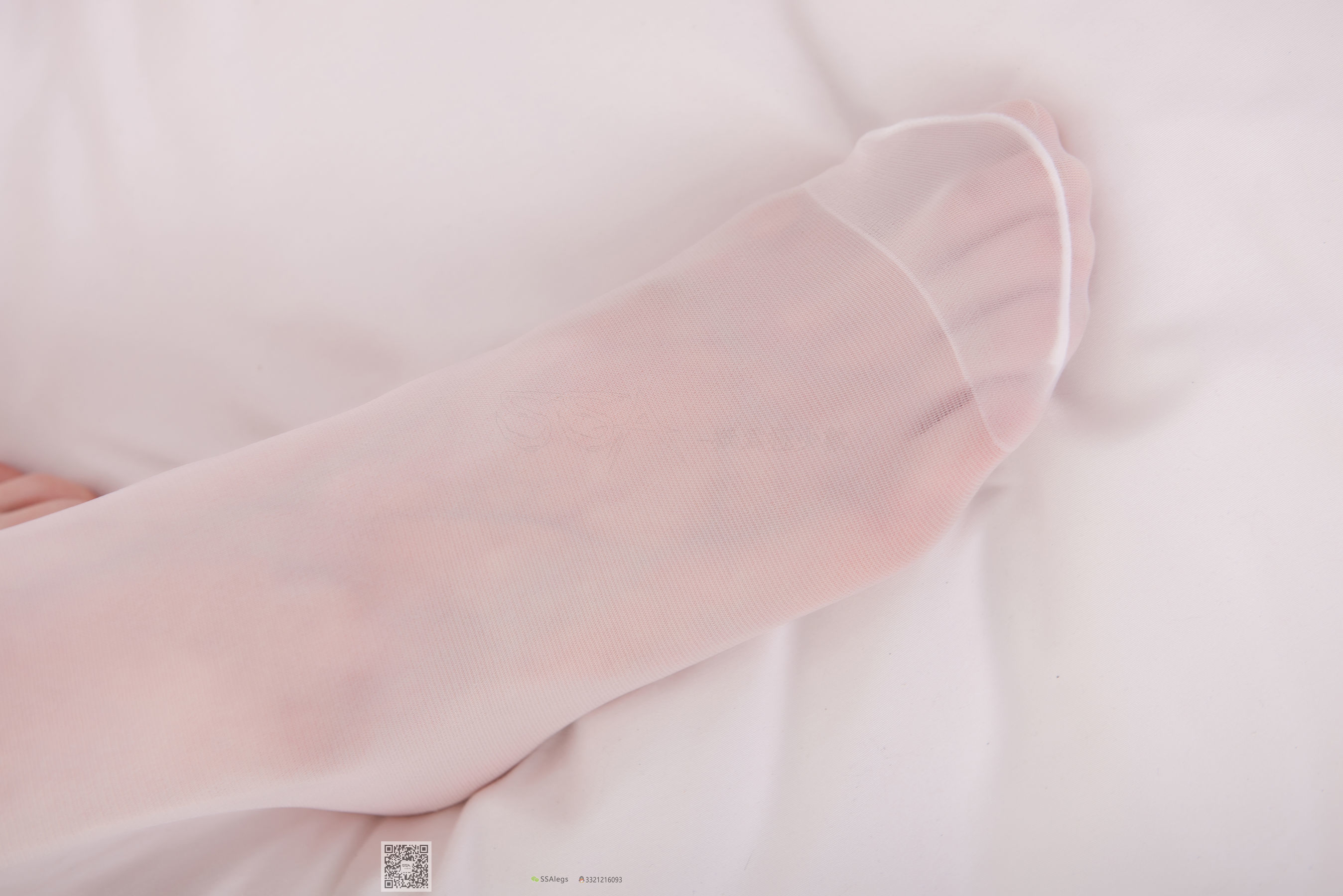 超清写真 No.025 甜美凤琪琪 女仆长筒丝袜-图10