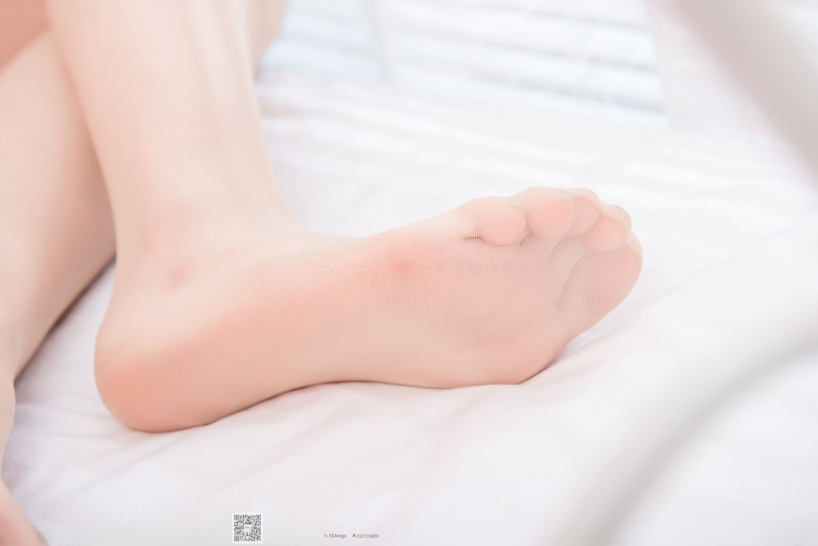 超清写真 No.027 小琪琪 肉色开档丝袜-图12