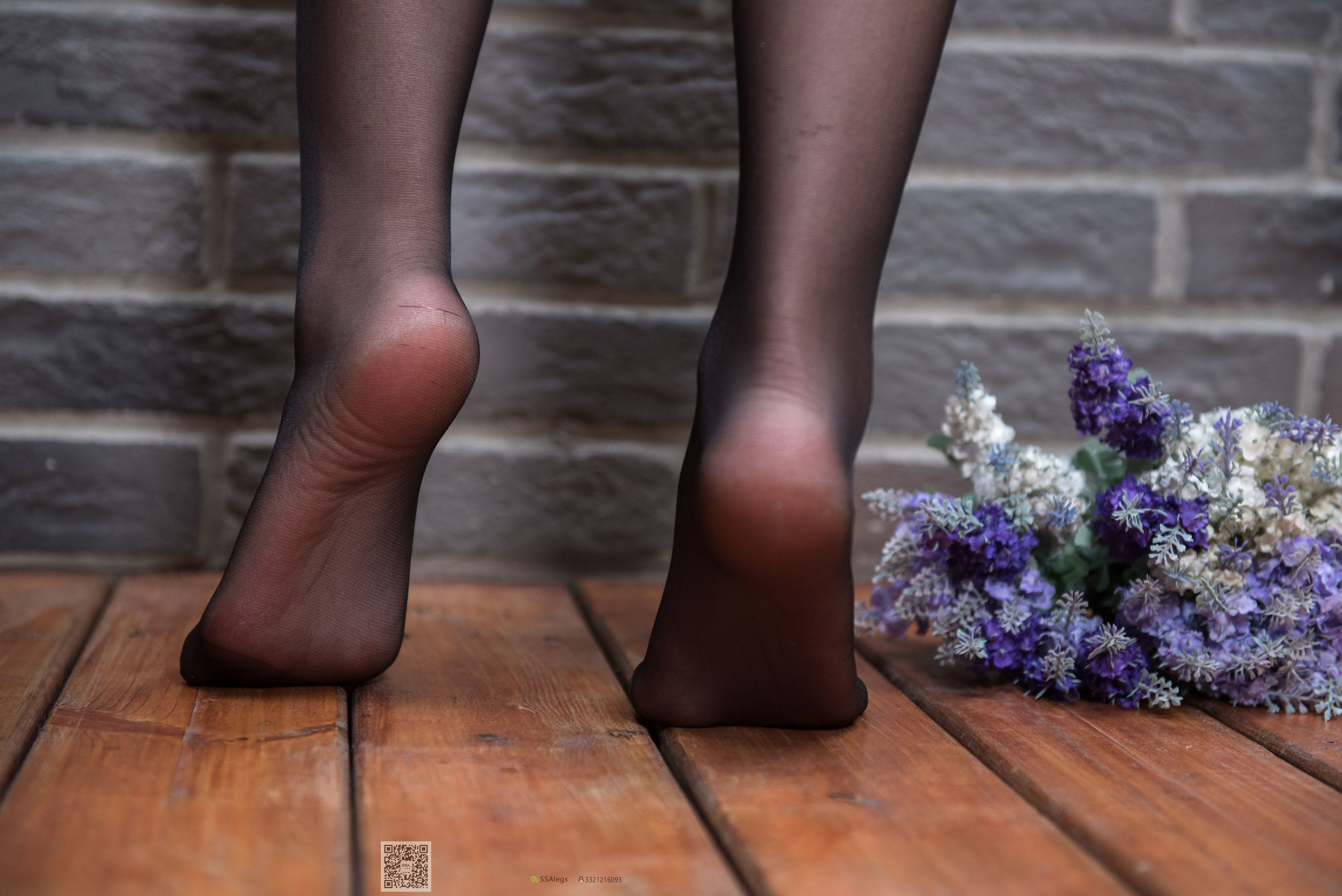 超清写真 No.032 混血美腿芷沫 绫黑丝街拍-图55