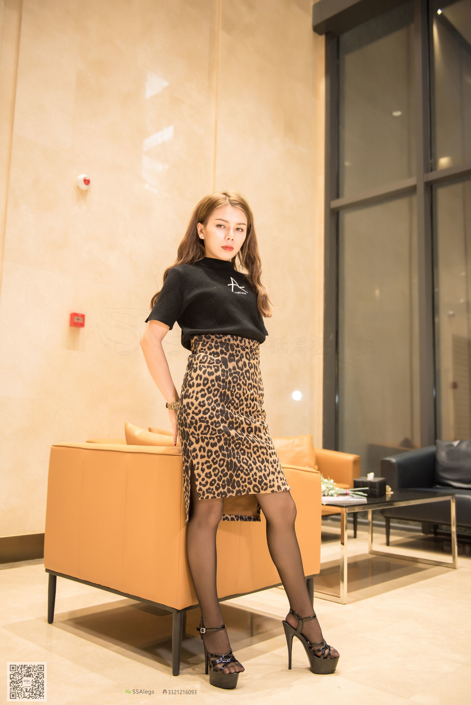 超清写真 No.032 混血美腿芷沫 绫黑丝街拍-图84