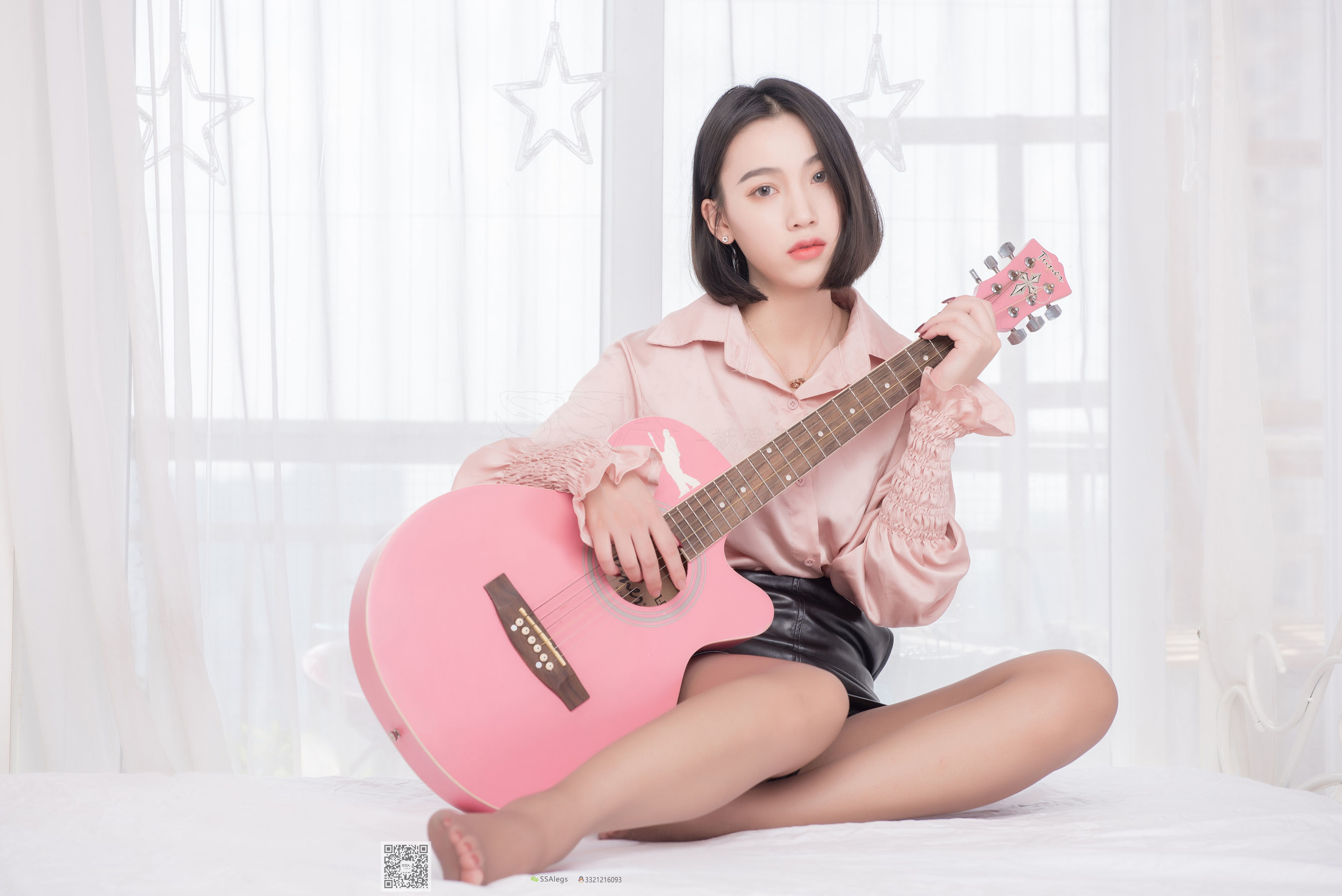 超清写真 No.034 大大 咖啡丝完美腿部曲线-图0