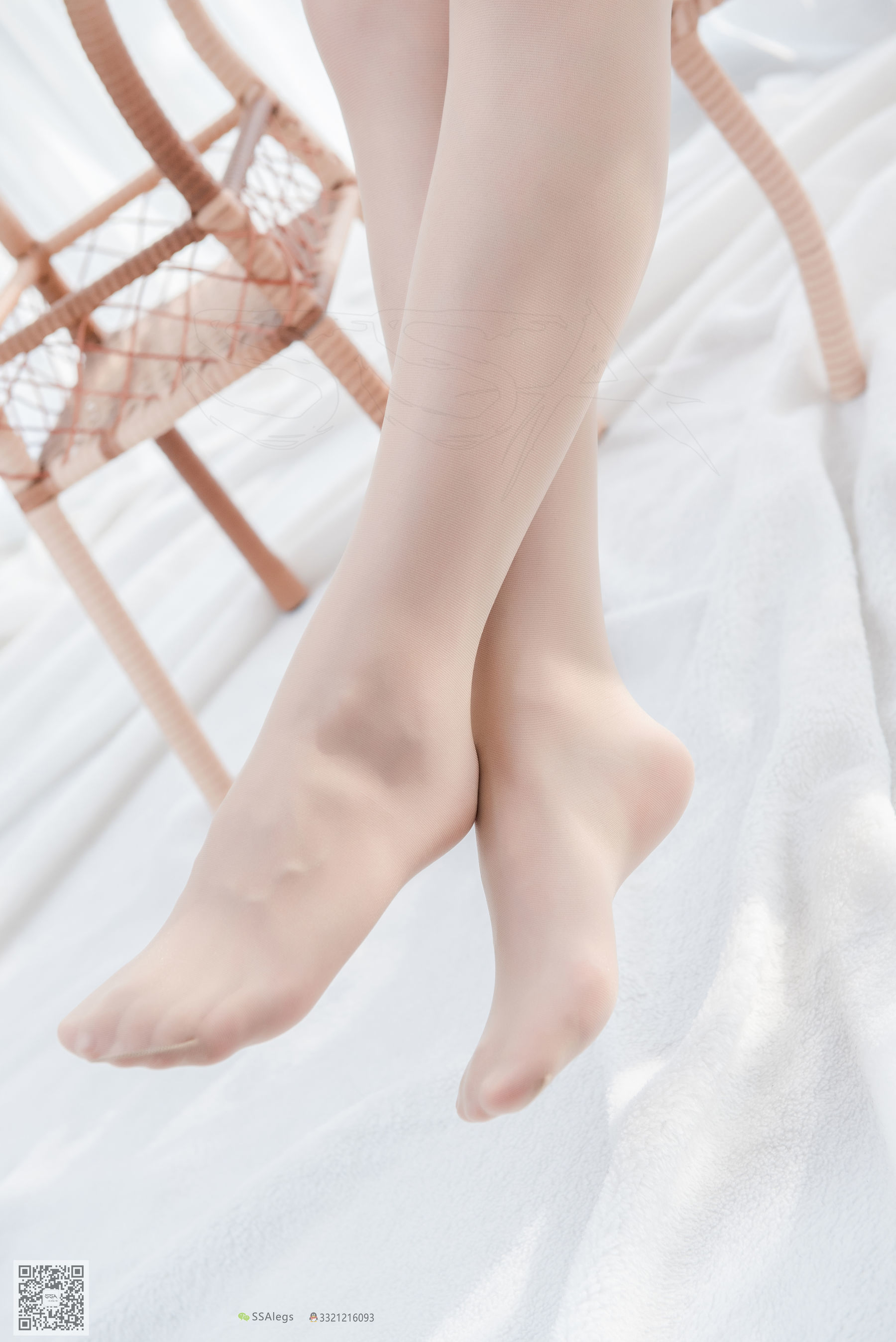 超清写真 No.046 芷沫 阳光下的混血美女同事-图33