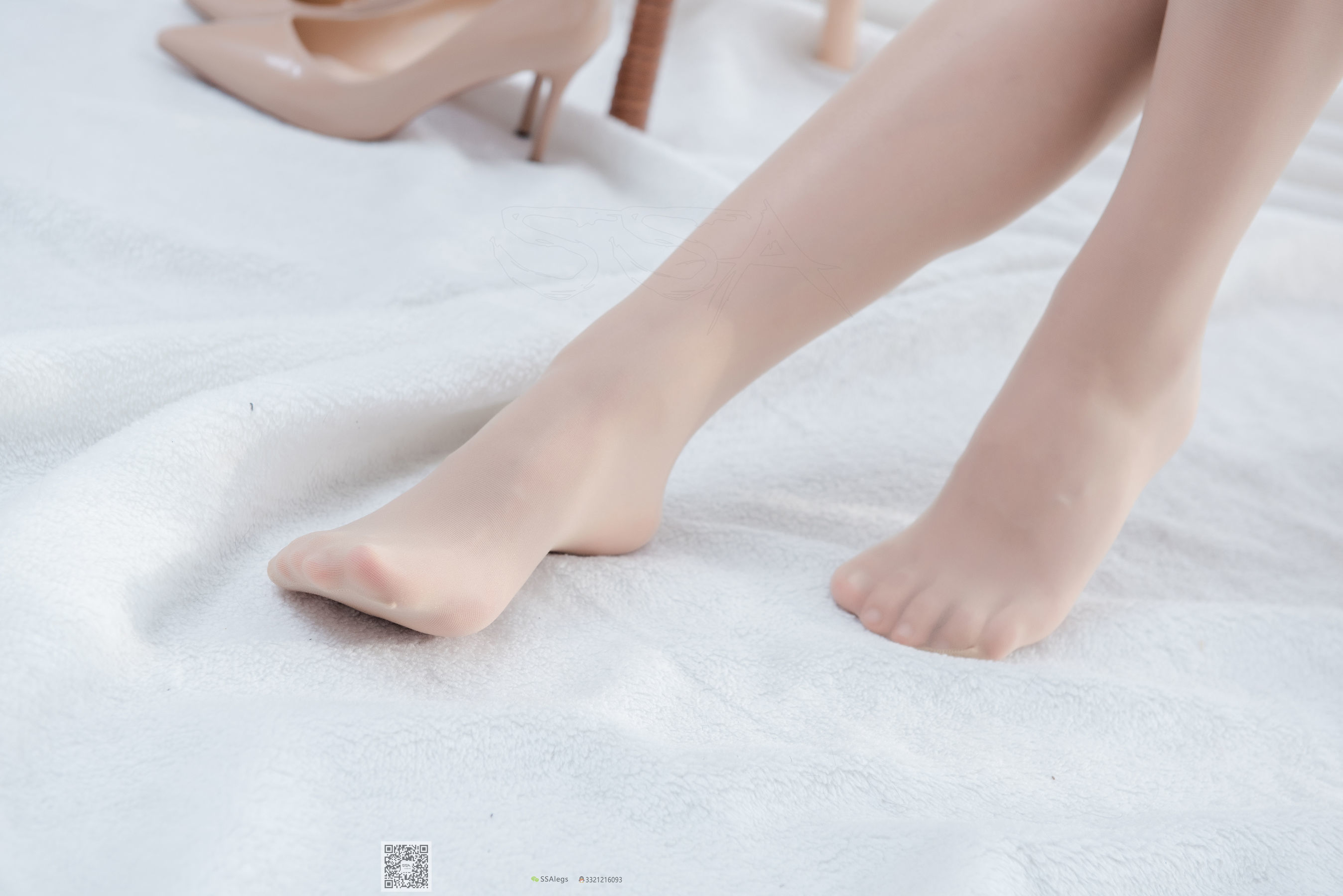 超清写真 No.046 芷沫 阳光下的混血美女同事-图45