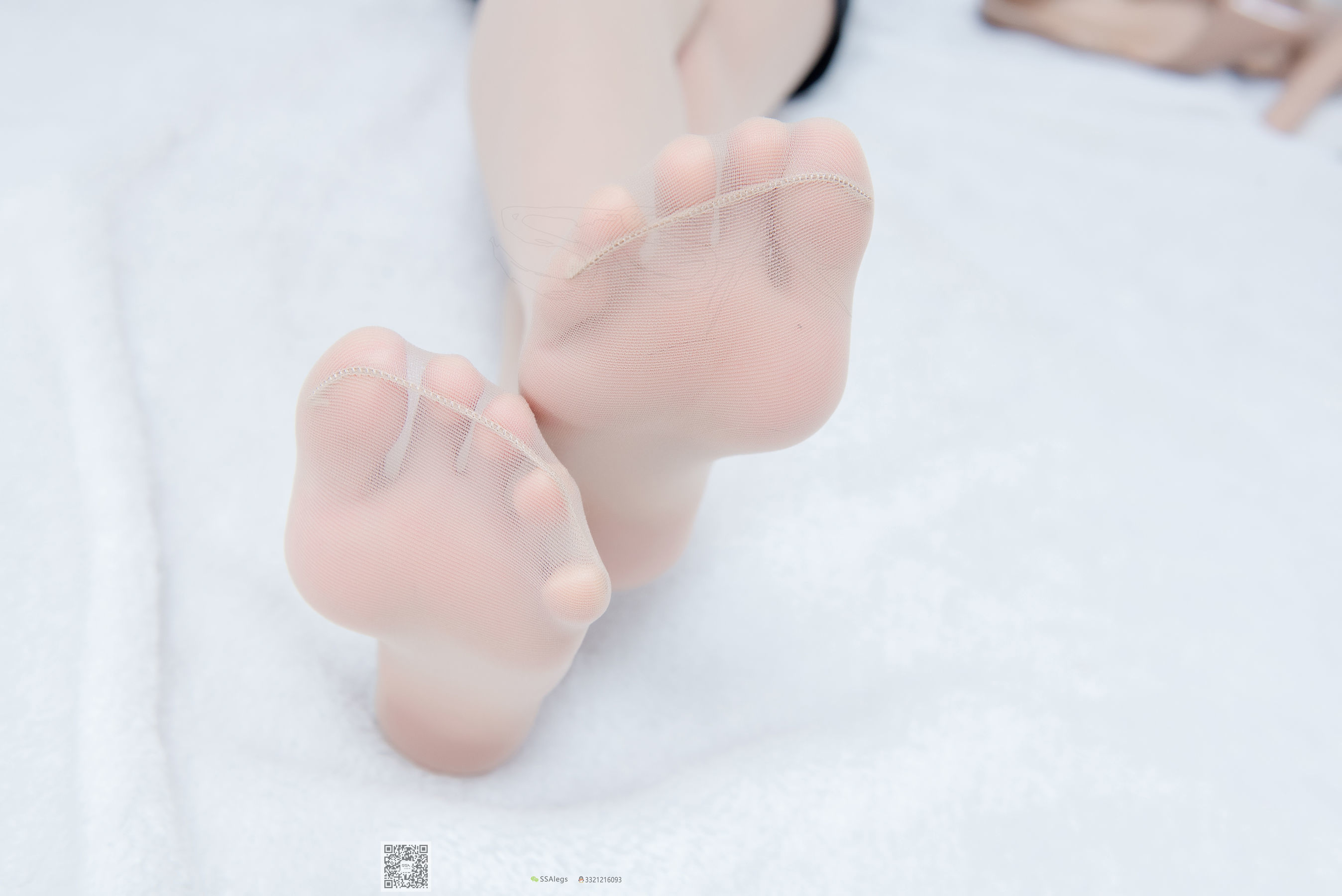 超清写真 No.046 芷沫 阳光下的混血美女同事-图92