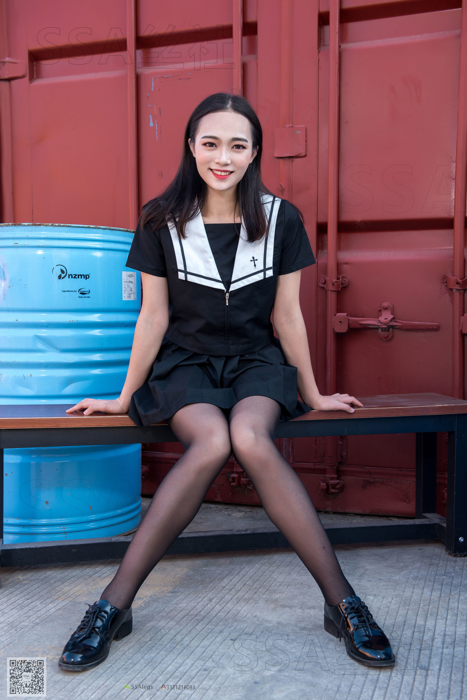 超清写真 No.049 笑容甜美小凤 逛街回家沙发小憩-图29