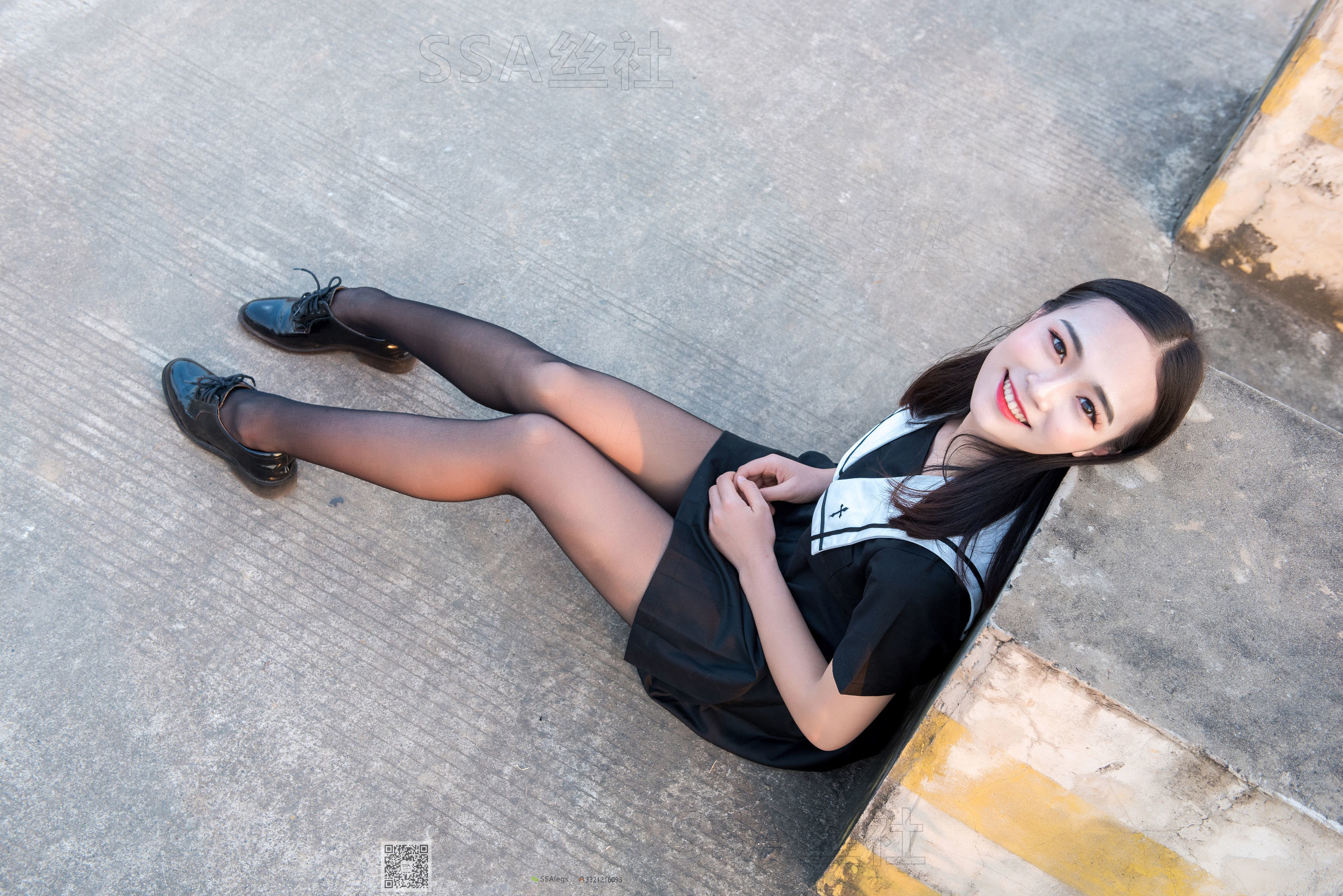 超清写真 No.049 笑容甜美小凤 逛街回家沙发小憩-图52