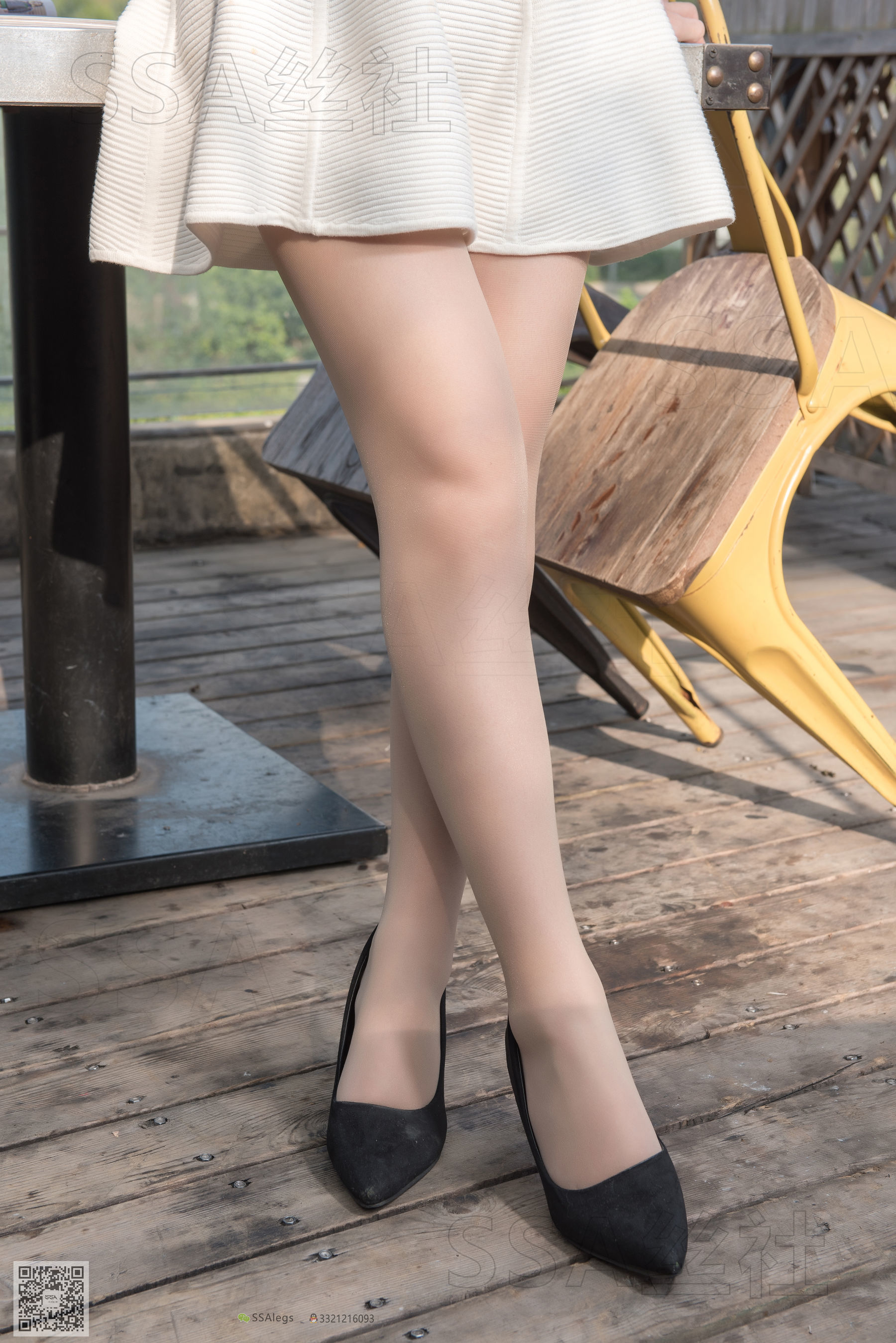 超清写真 No.052 西西 街拍小白裙-图10