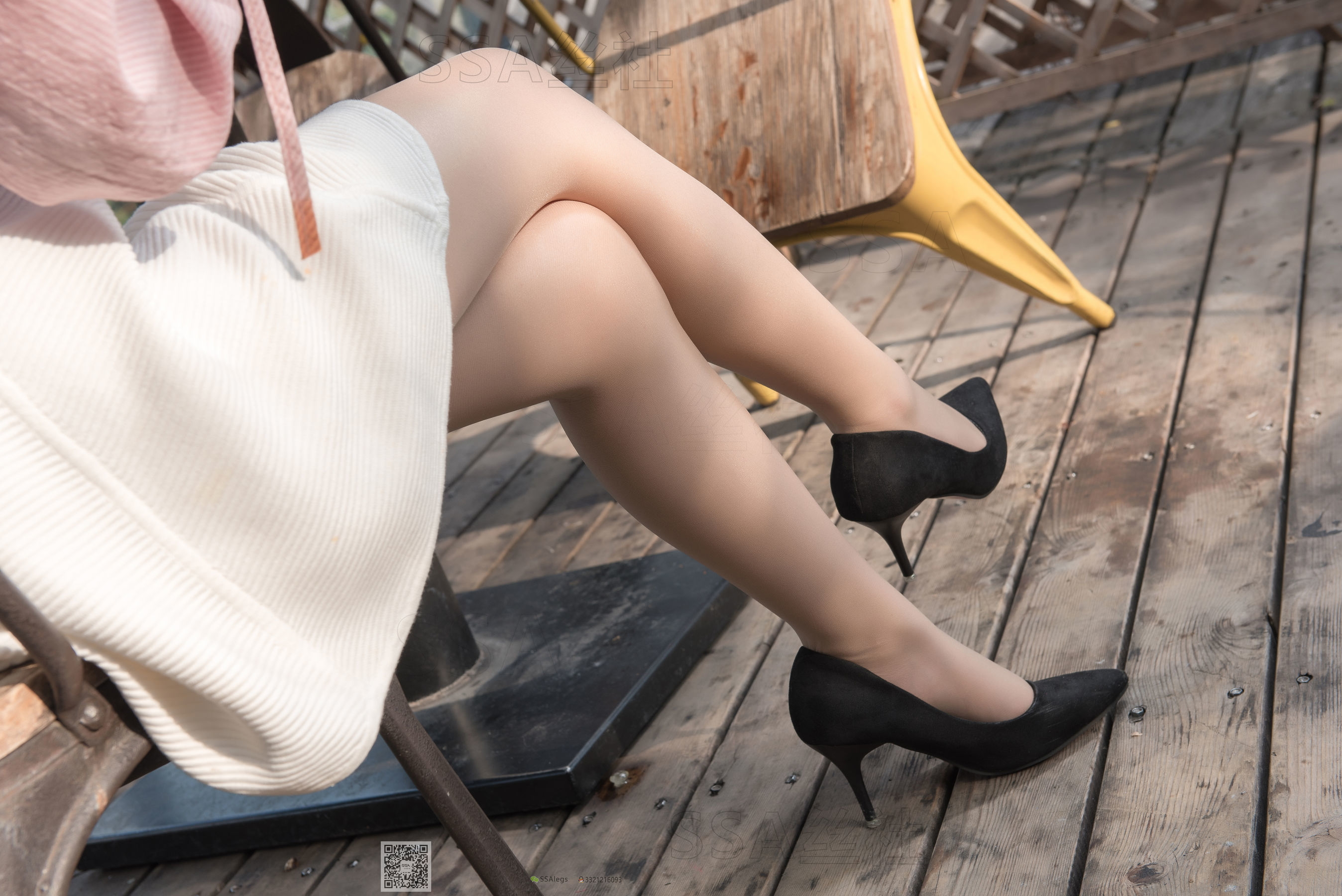 超清写真 No.052 西西 街拍小白裙-图4