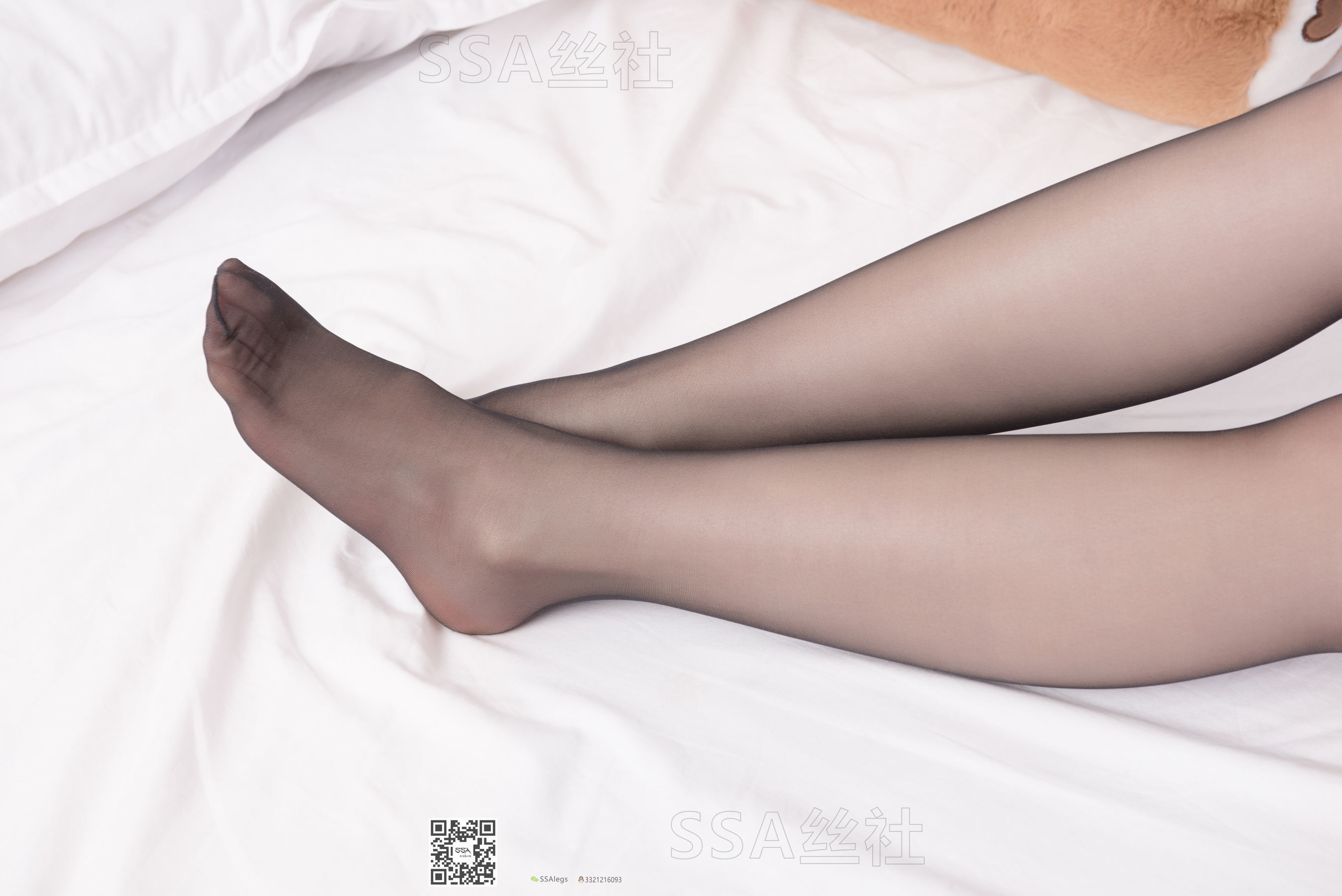 超清写真 No.093 腿模雯雯 空姐制服show-图115