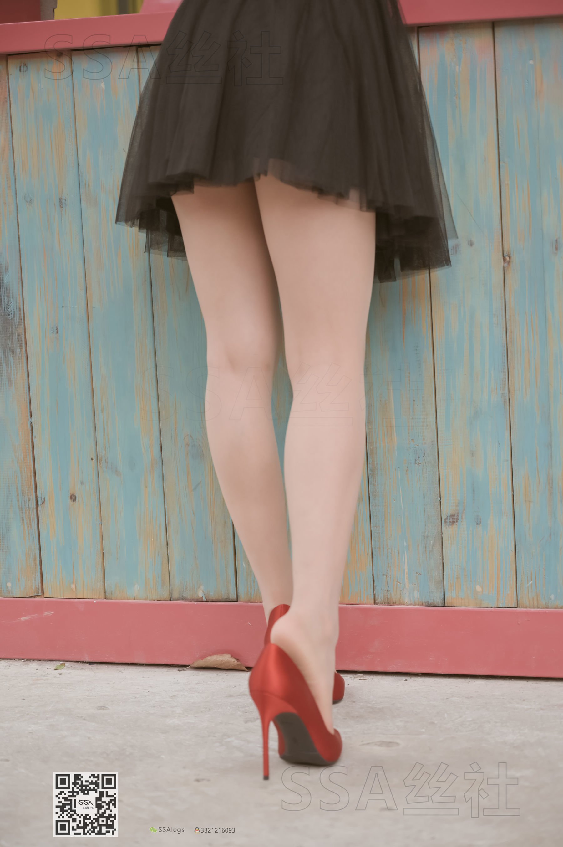 超清写真 No.097 雪梨 腿模街拍红色高跟鞋肉丝-图37