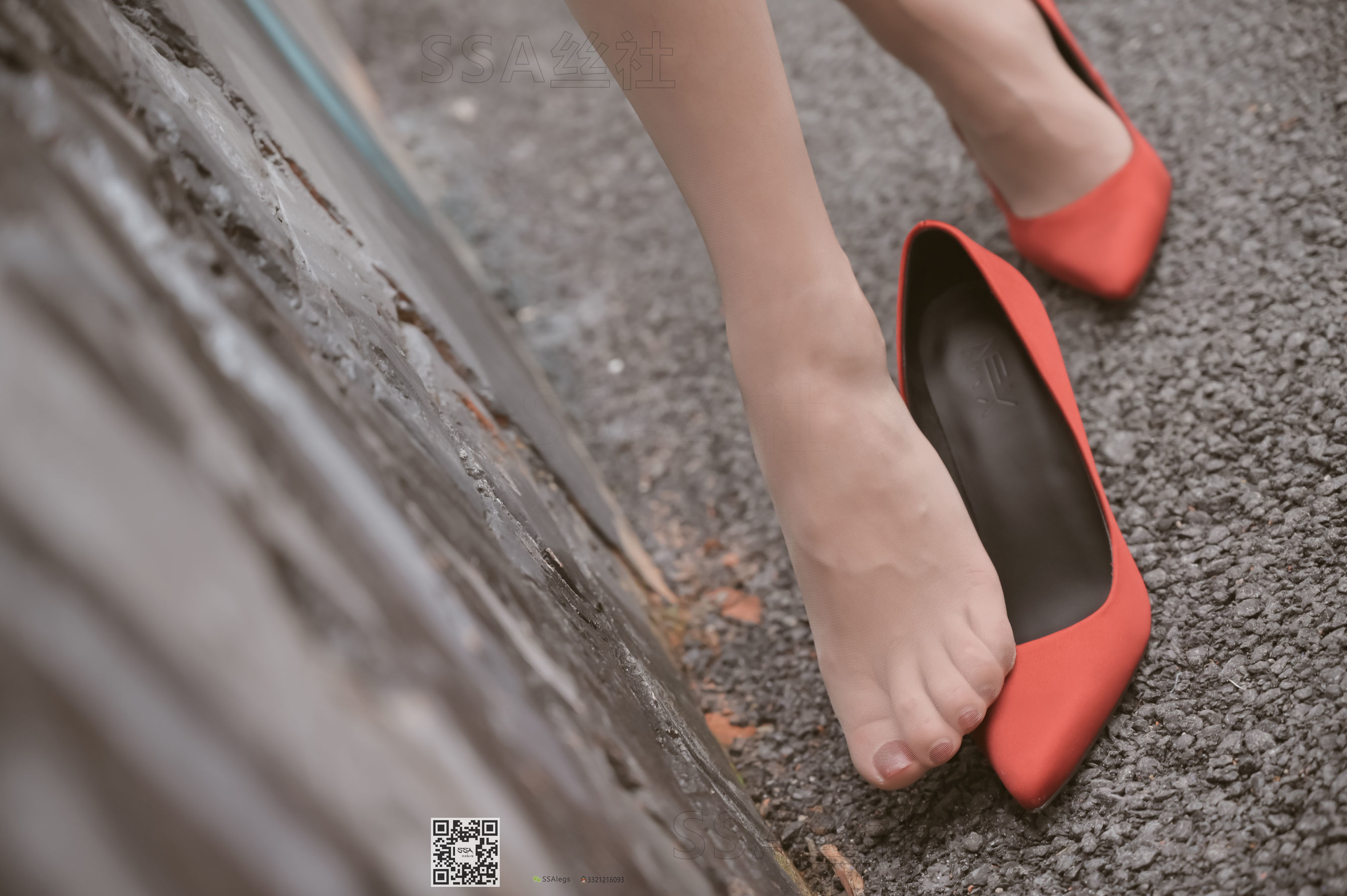 超清写真 No.097 雪梨 腿模街拍红色高跟鞋肉丝-图51