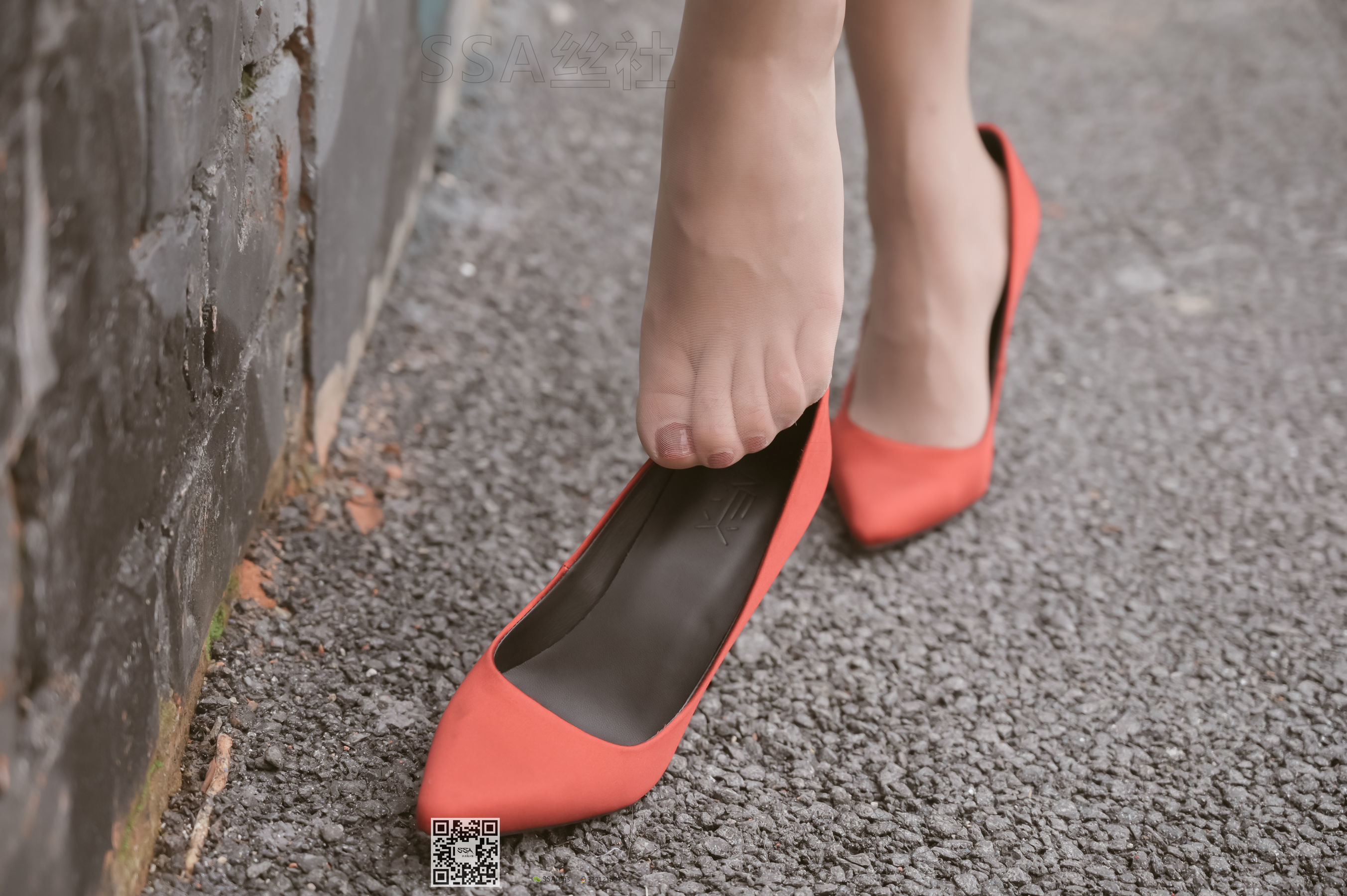 超清写真 No.097 雪梨 腿模街拍红色高跟鞋肉丝-图53