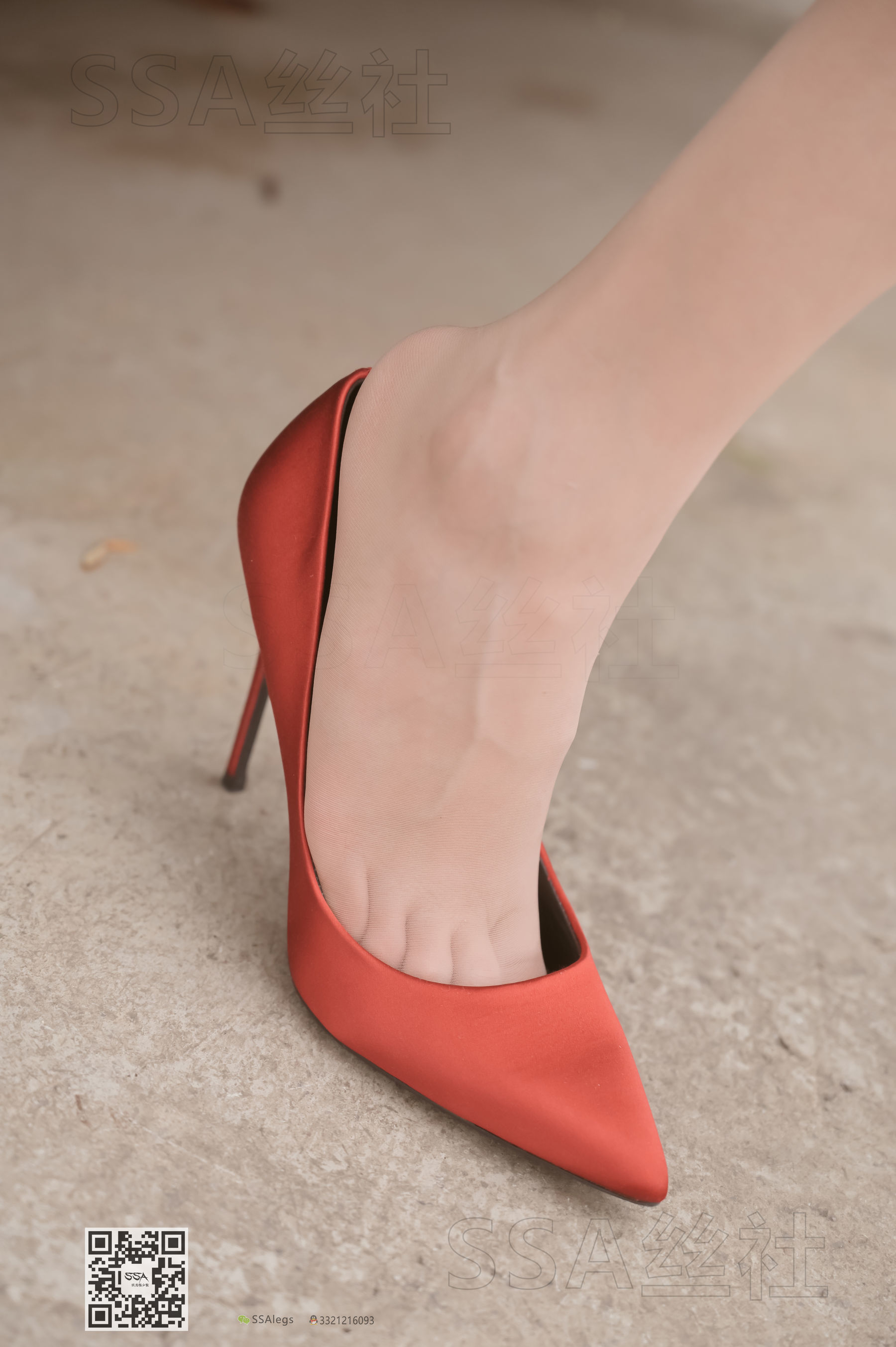 超清写真 No.097 雪梨 腿模街拍红色高跟鞋肉丝-图72