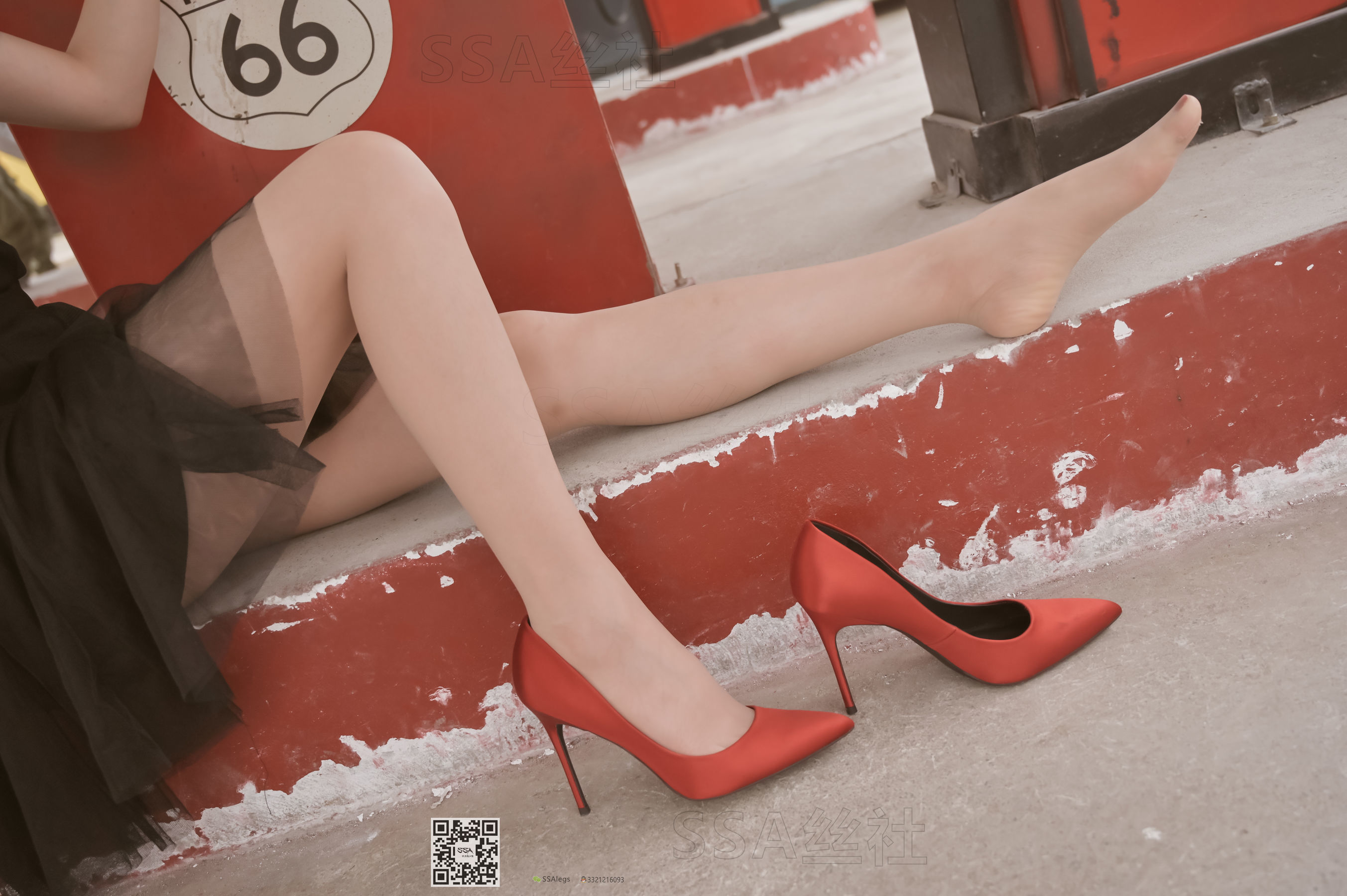 超清写真 No.097 雪梨 腿模街拍红色高跟鞋肉丝-图95