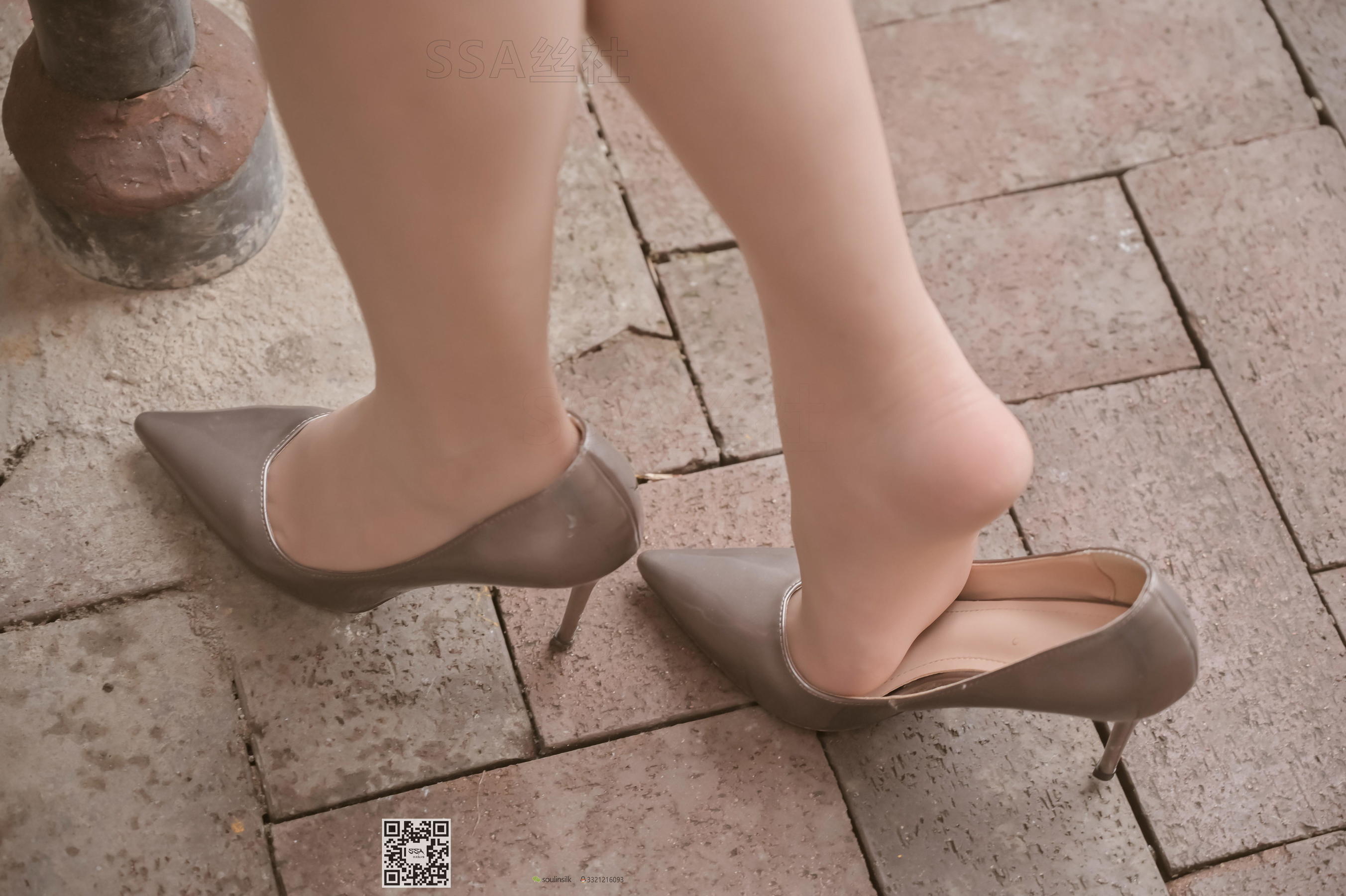 超清写真 No.099 雪梨 街拍短裙丝袜-图78