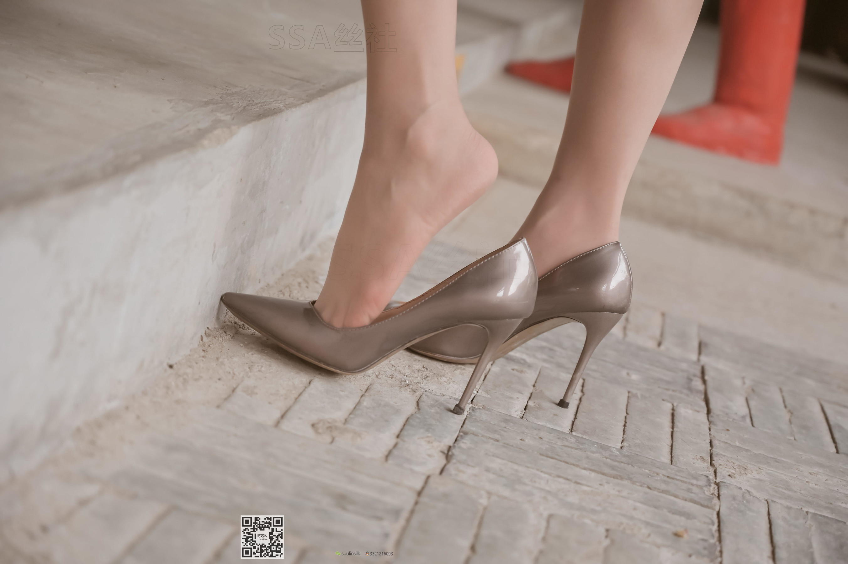 超清写真 No.099 雪梨 街拍短裙丝袜-图83