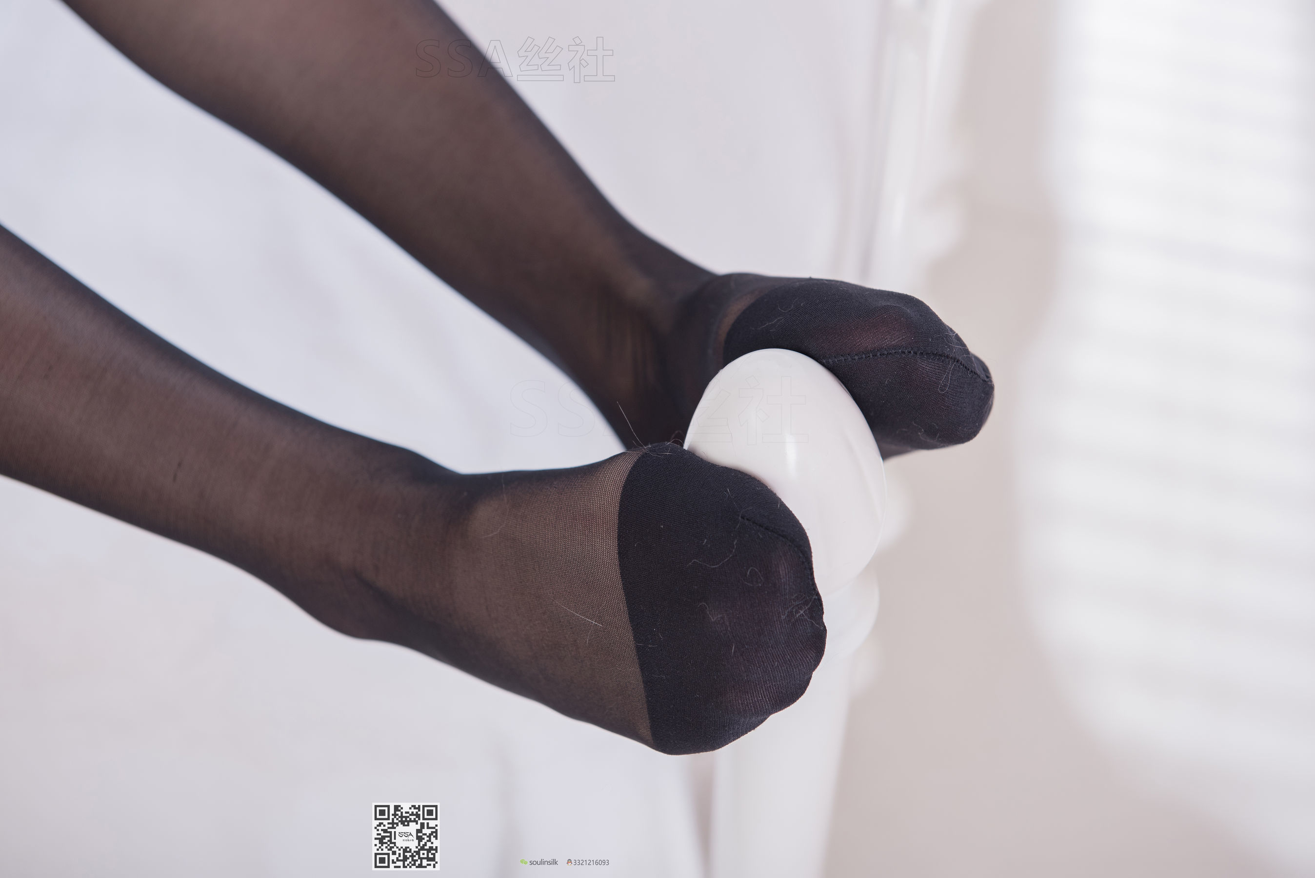 超清写真 No.101 腿模佳佳 短旗袍性感特写-图89