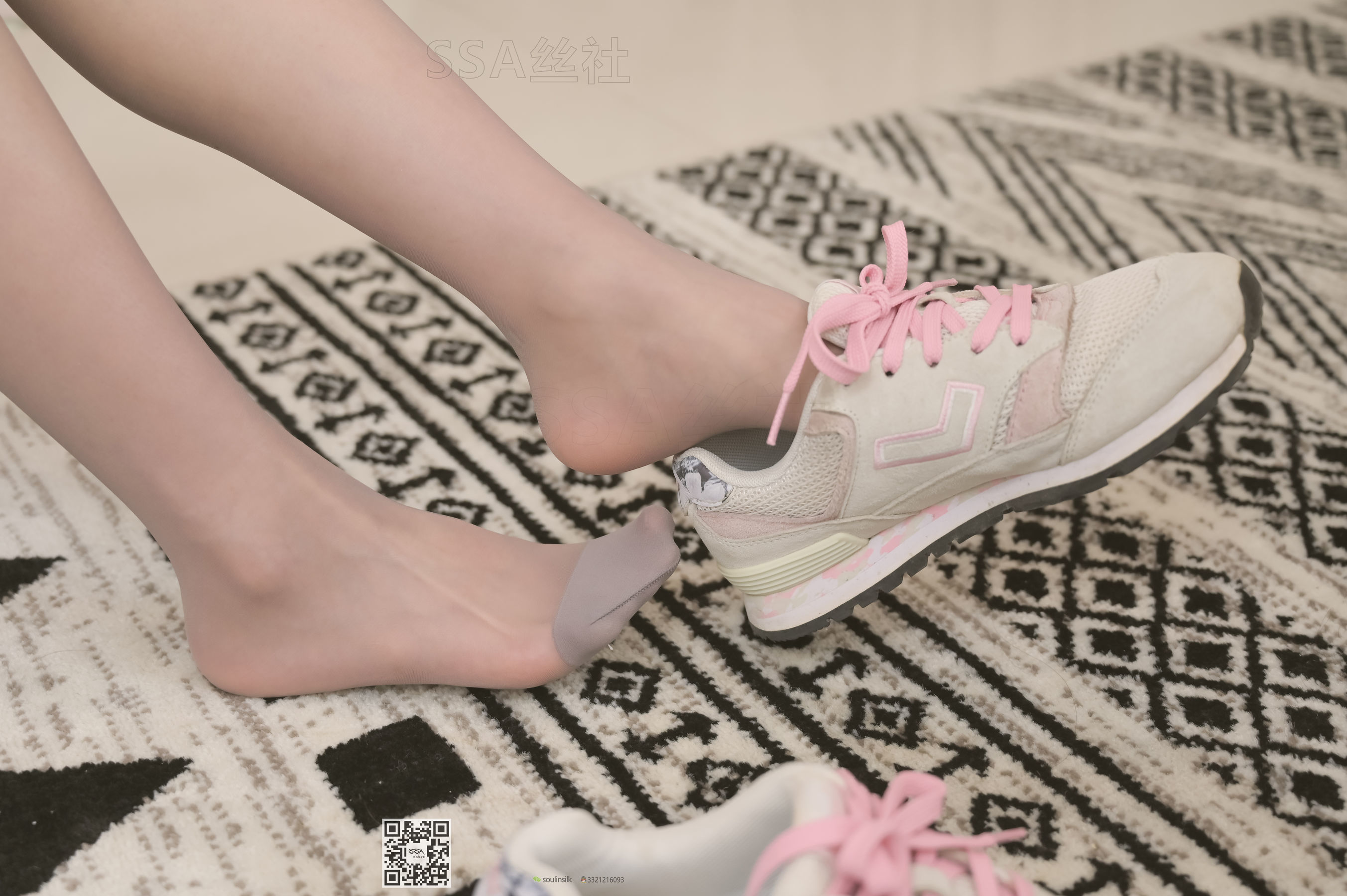 超清写真 No.103 腿模君君 每个角度都有不一样的她-图82