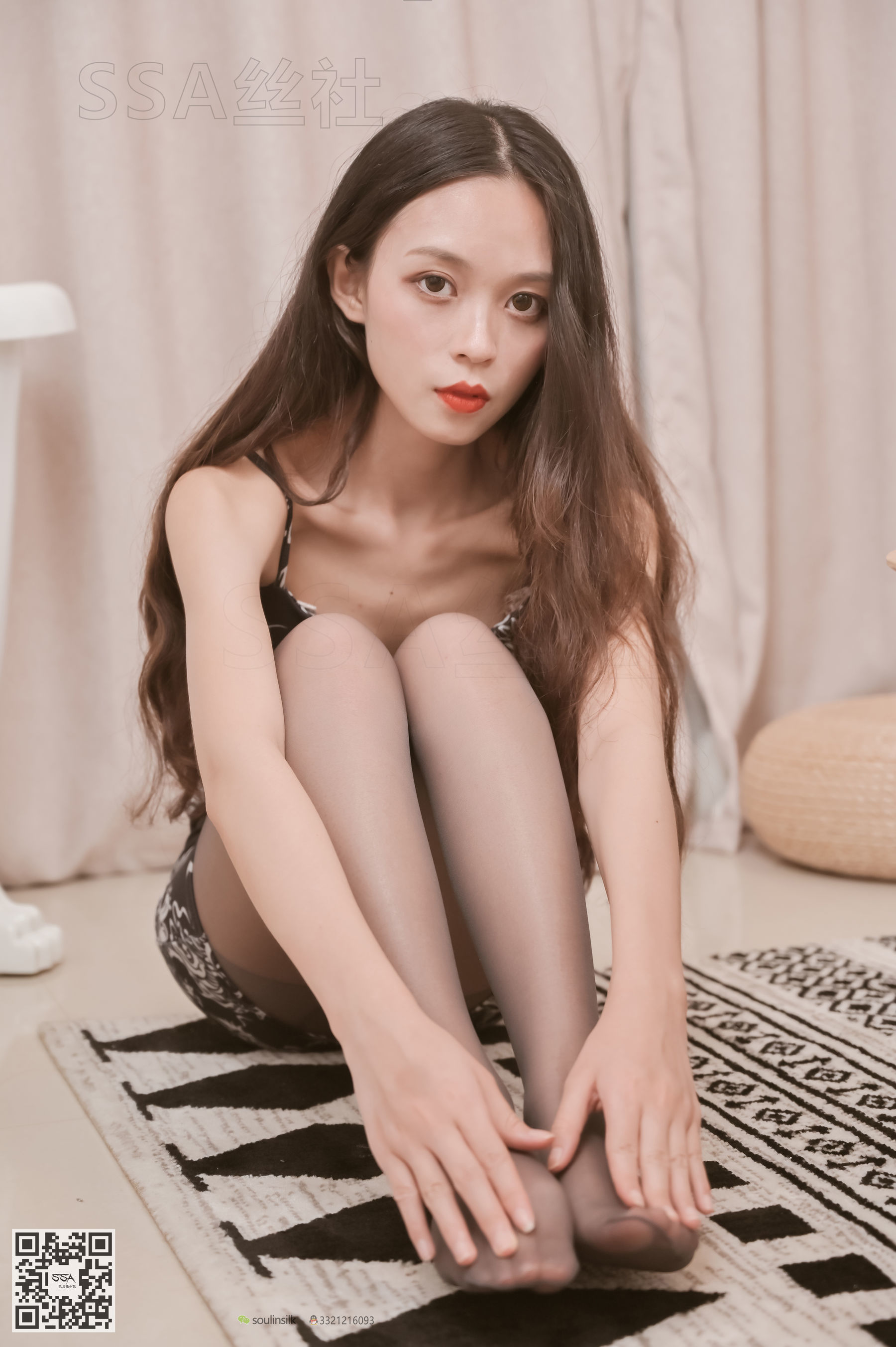 超清写真 No.105 腿模西西 超短旗袍灰丝脱丝特写-图98