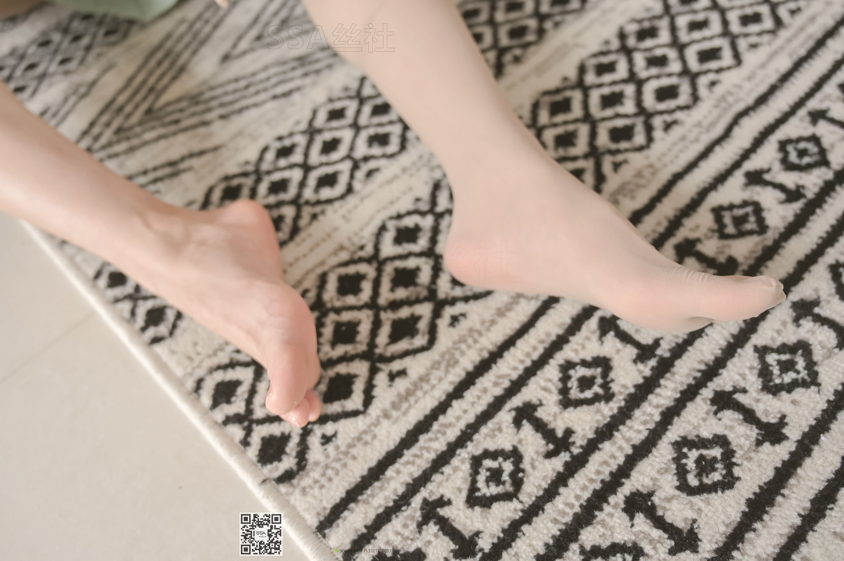 超清写真 No.106 丽萍 颠覆你的审美―五指丝袜-图4