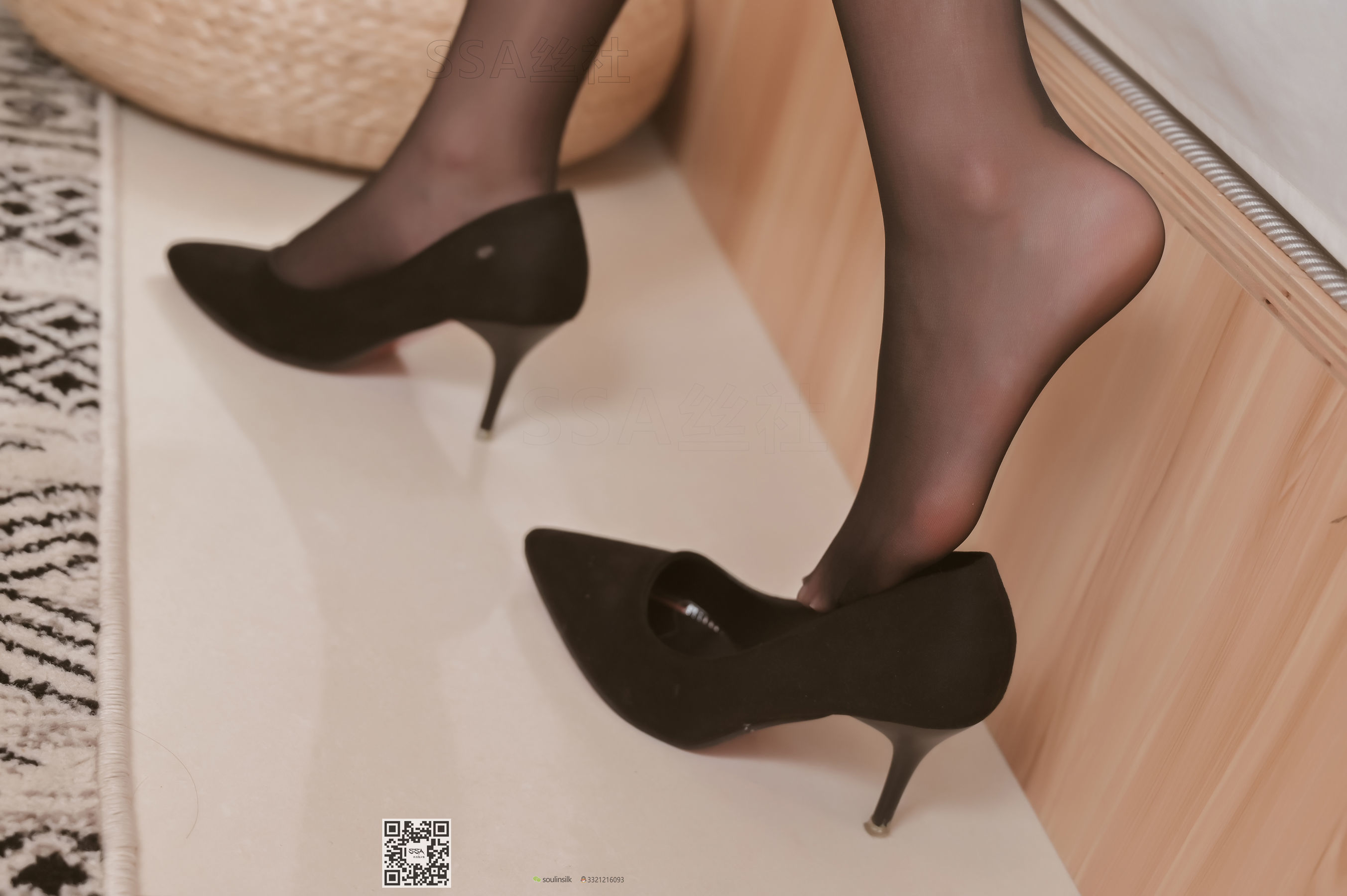 超清写真 No.109 西西 大眼萌腿模黑丝-图33