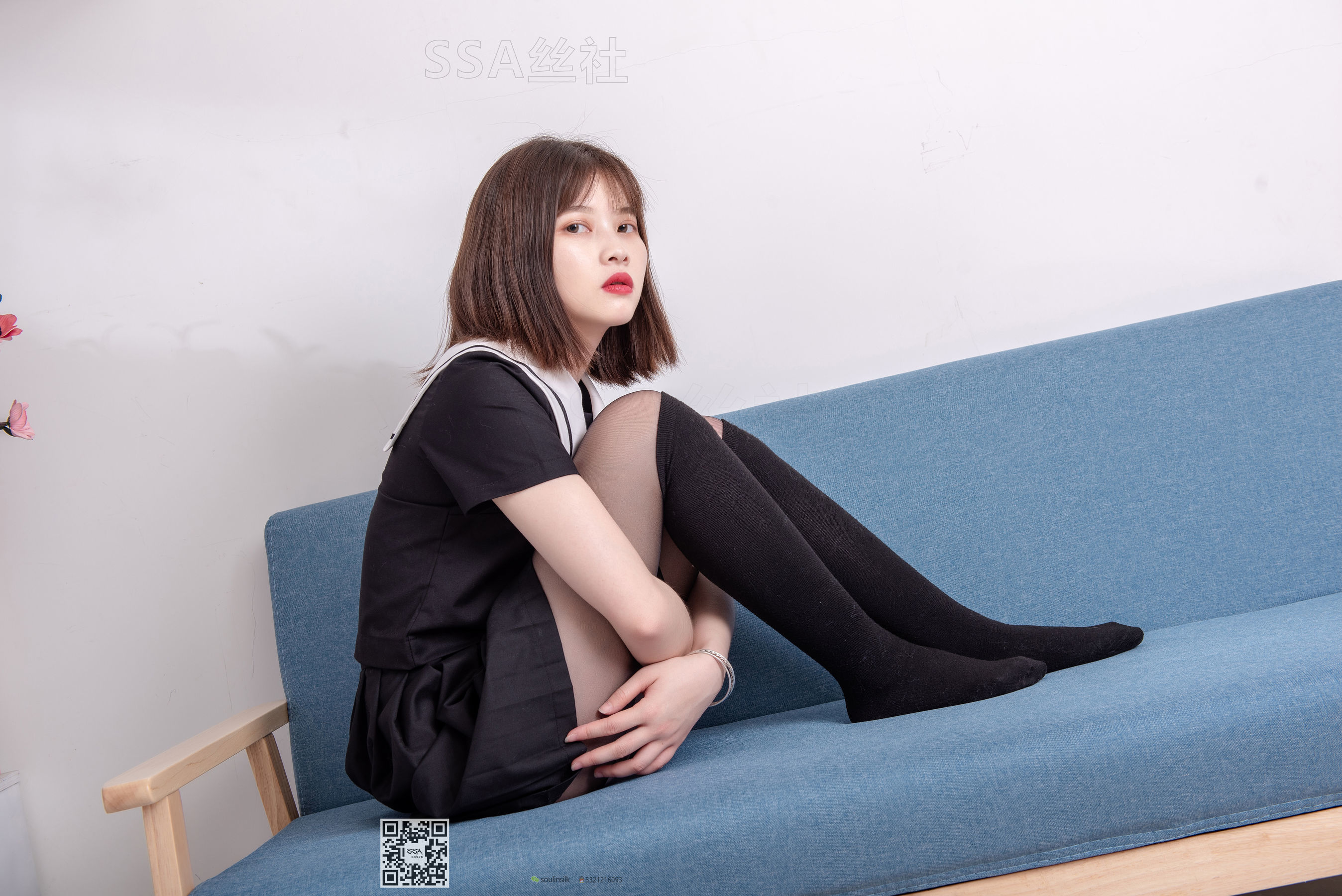 超清写真 No.113 腿模穗子 教你穿黑色系JK制服-图49