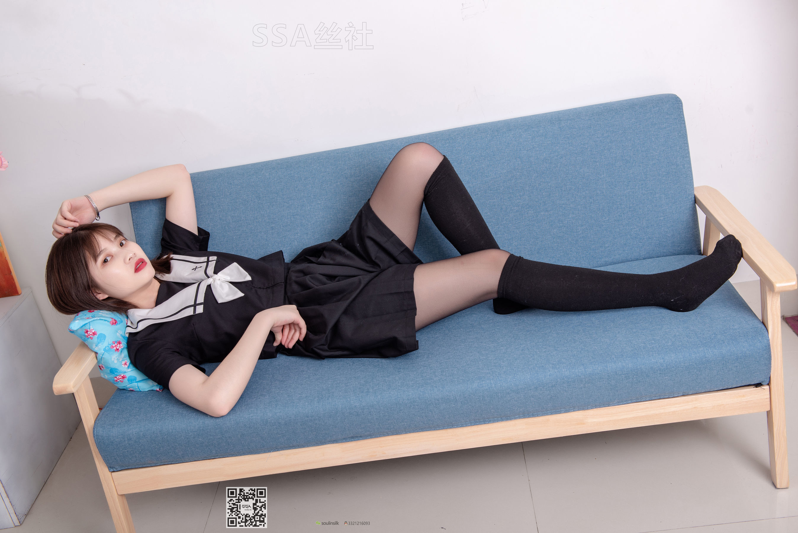 超清写真 No.113 腿模穗子 教你穿黑色系JK制服-图81