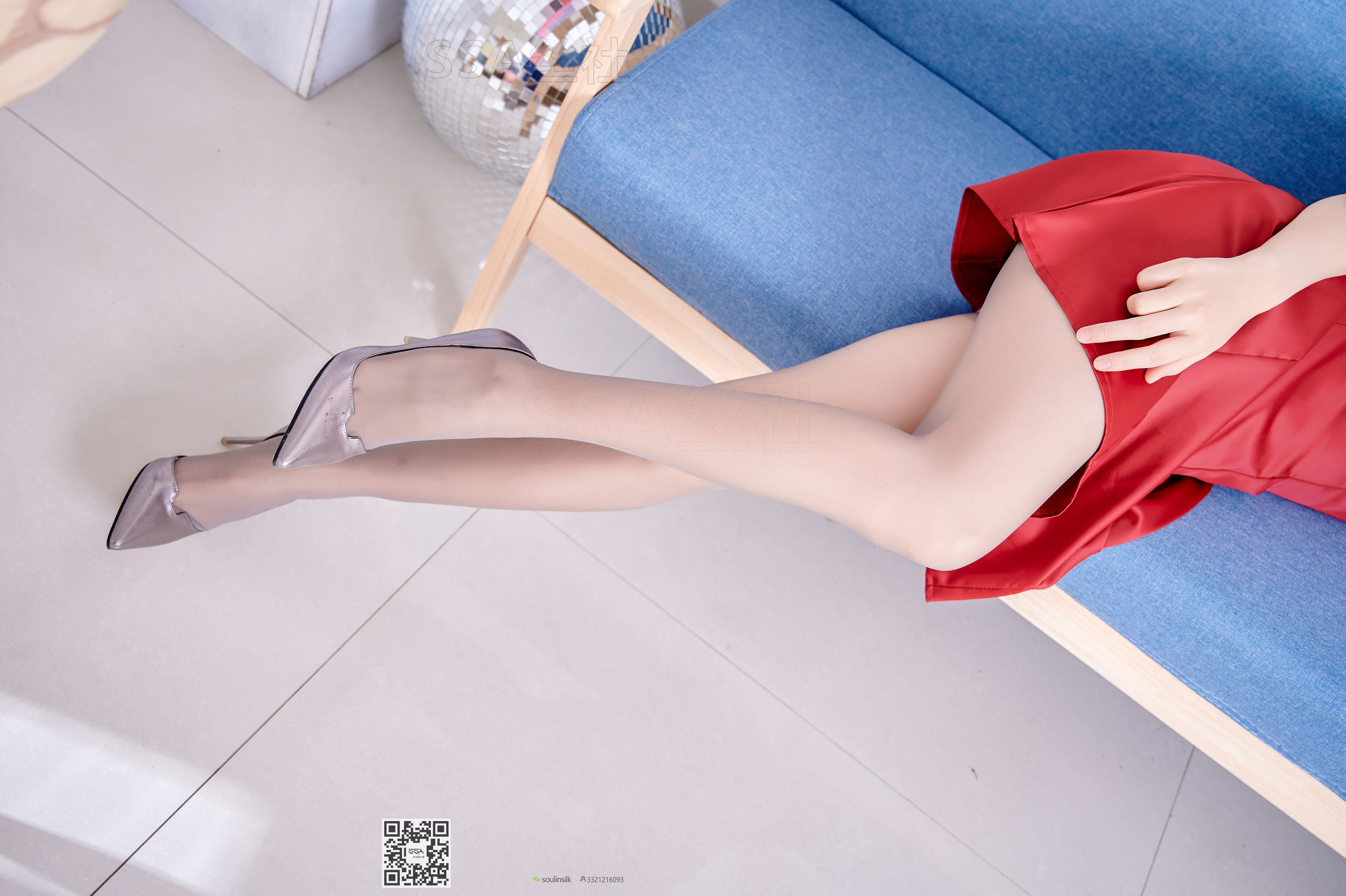 超清写真 No.118 模特慧慧 红裙灰丝-图21