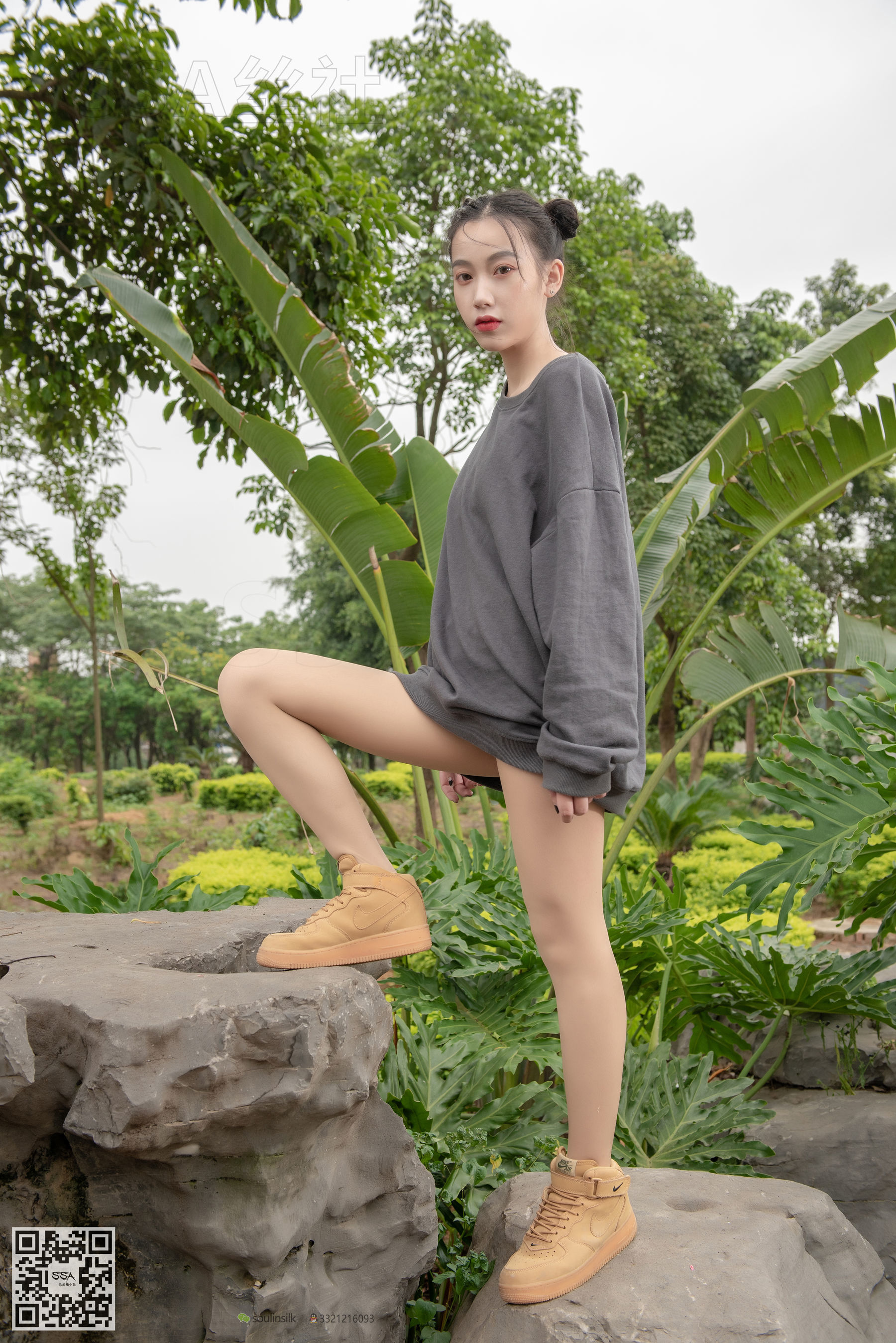 超清写真 No.125 腿模大大 郊外踏青之旅-图34