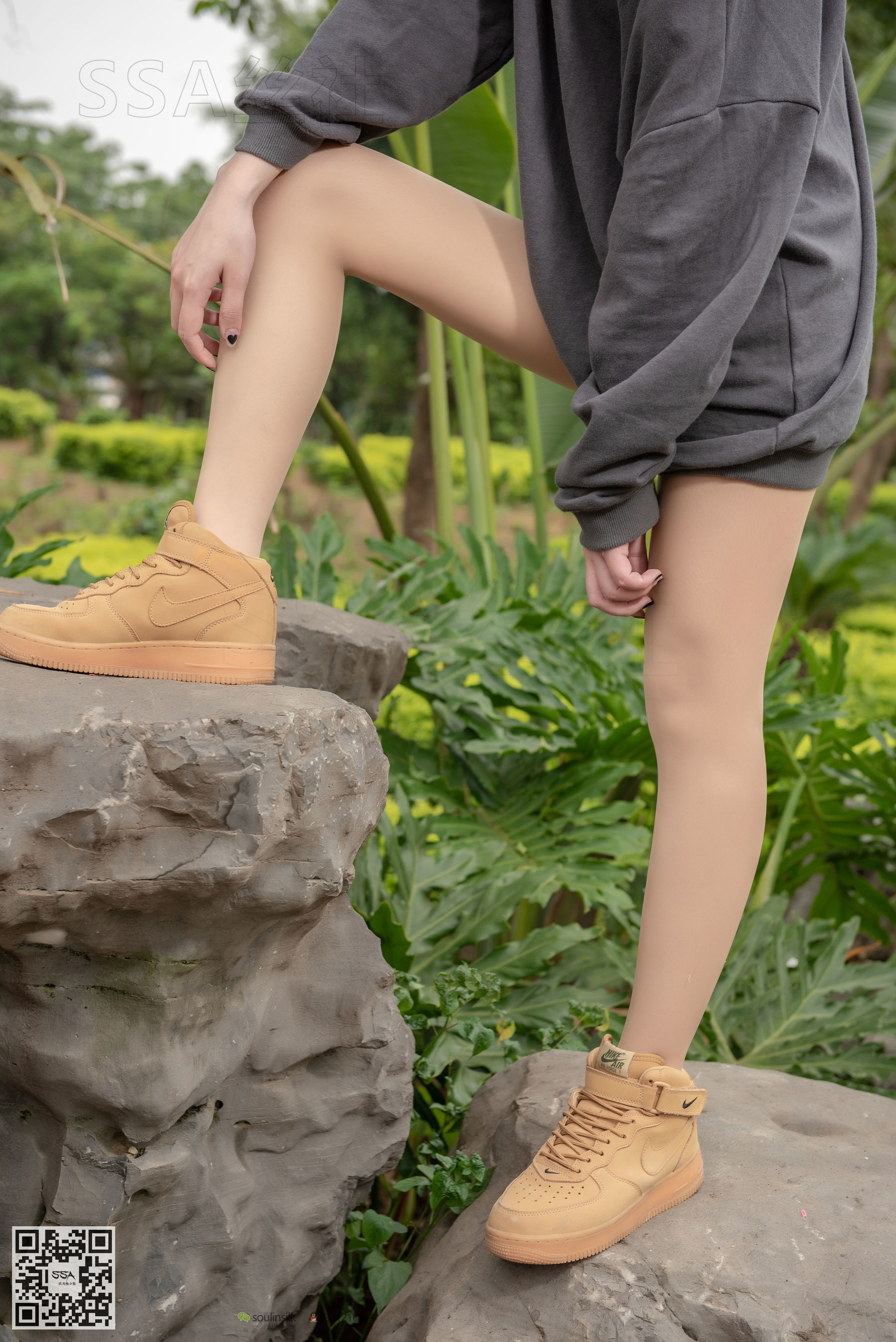 超清写真 No.125 腿模大大 郊外踏青之旅-图37