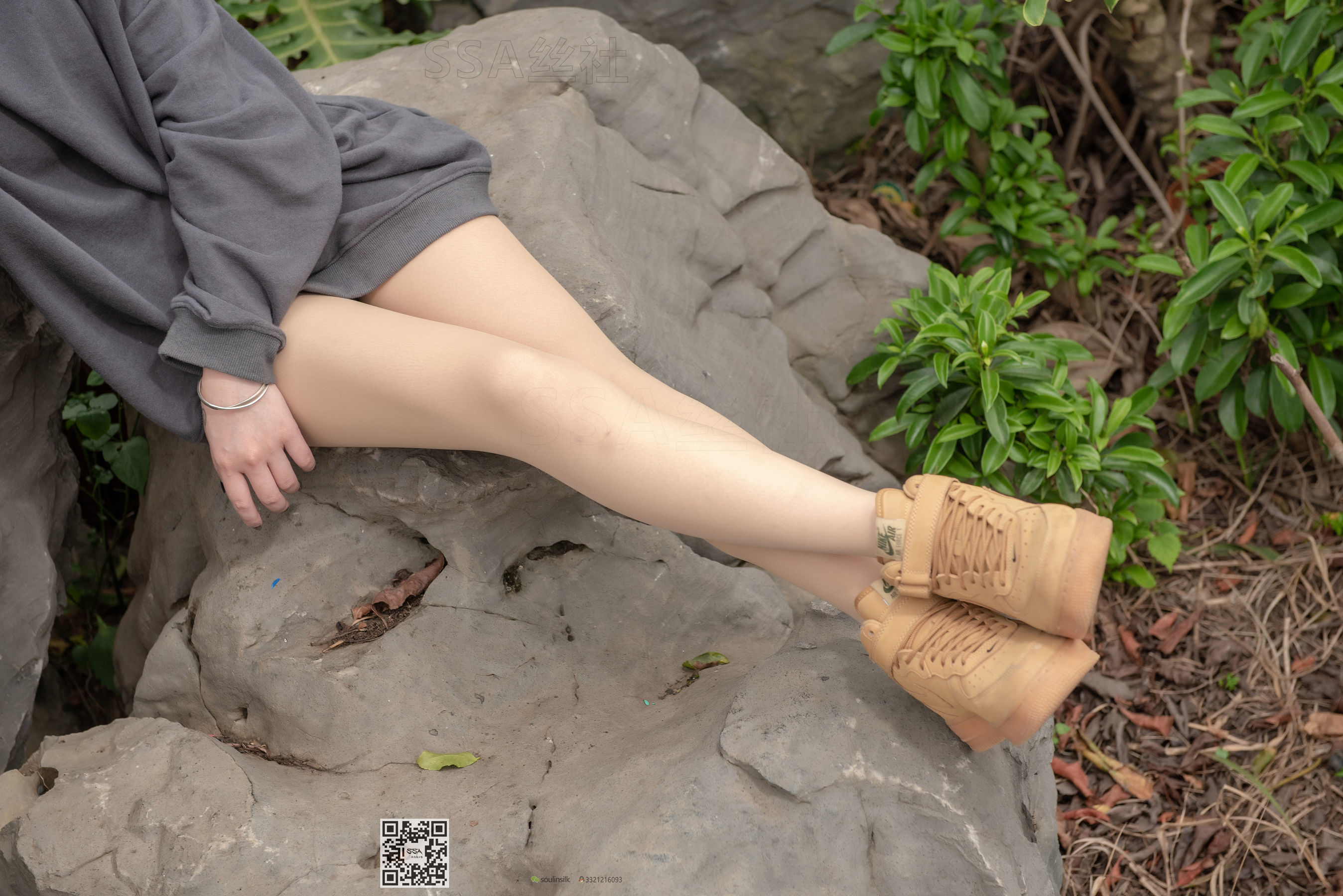 超清写真 No.125 腿模大大 郊外踏青之旅-图42