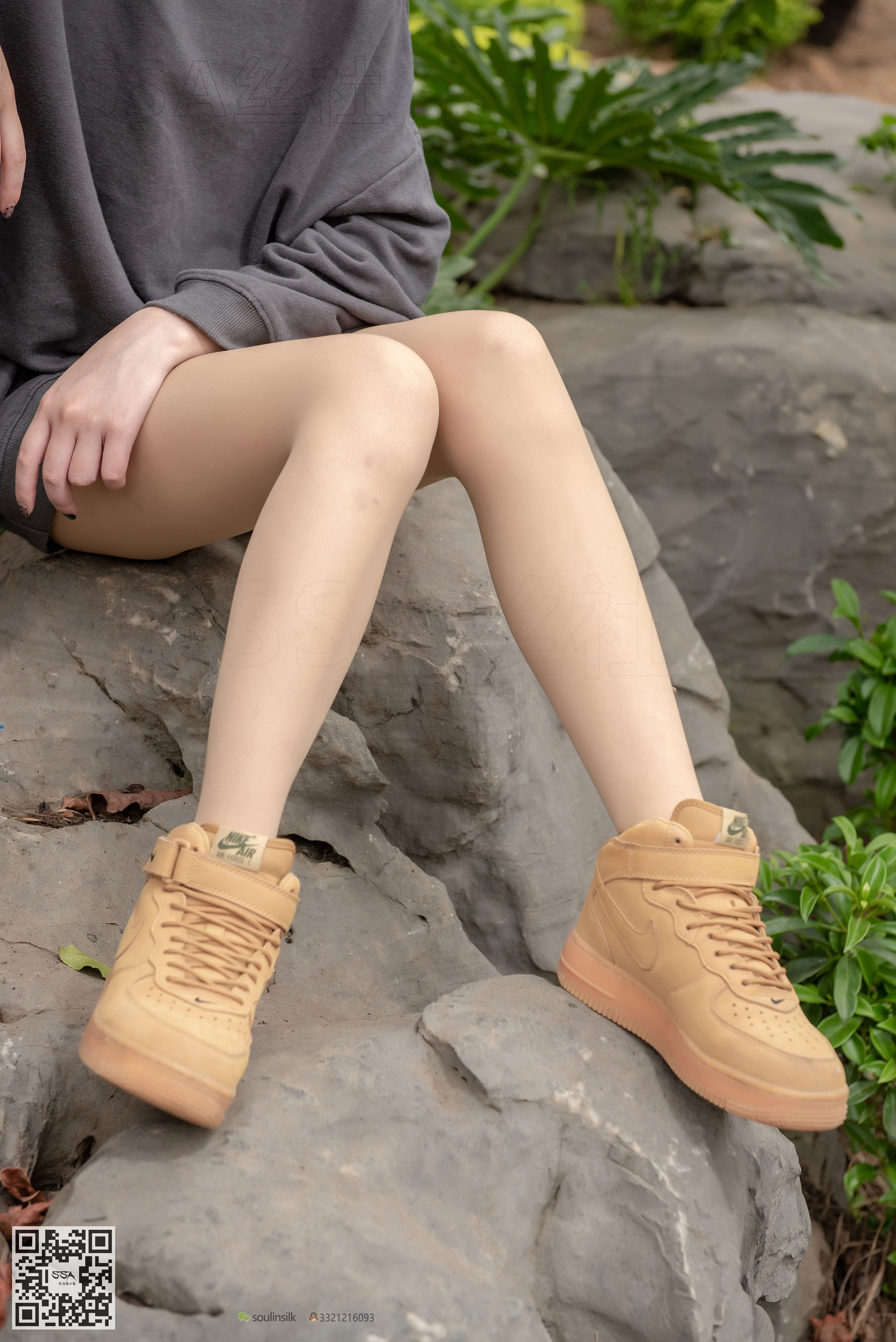 超清写真 No.125 腿模大大 郊外踏青之旅-图48