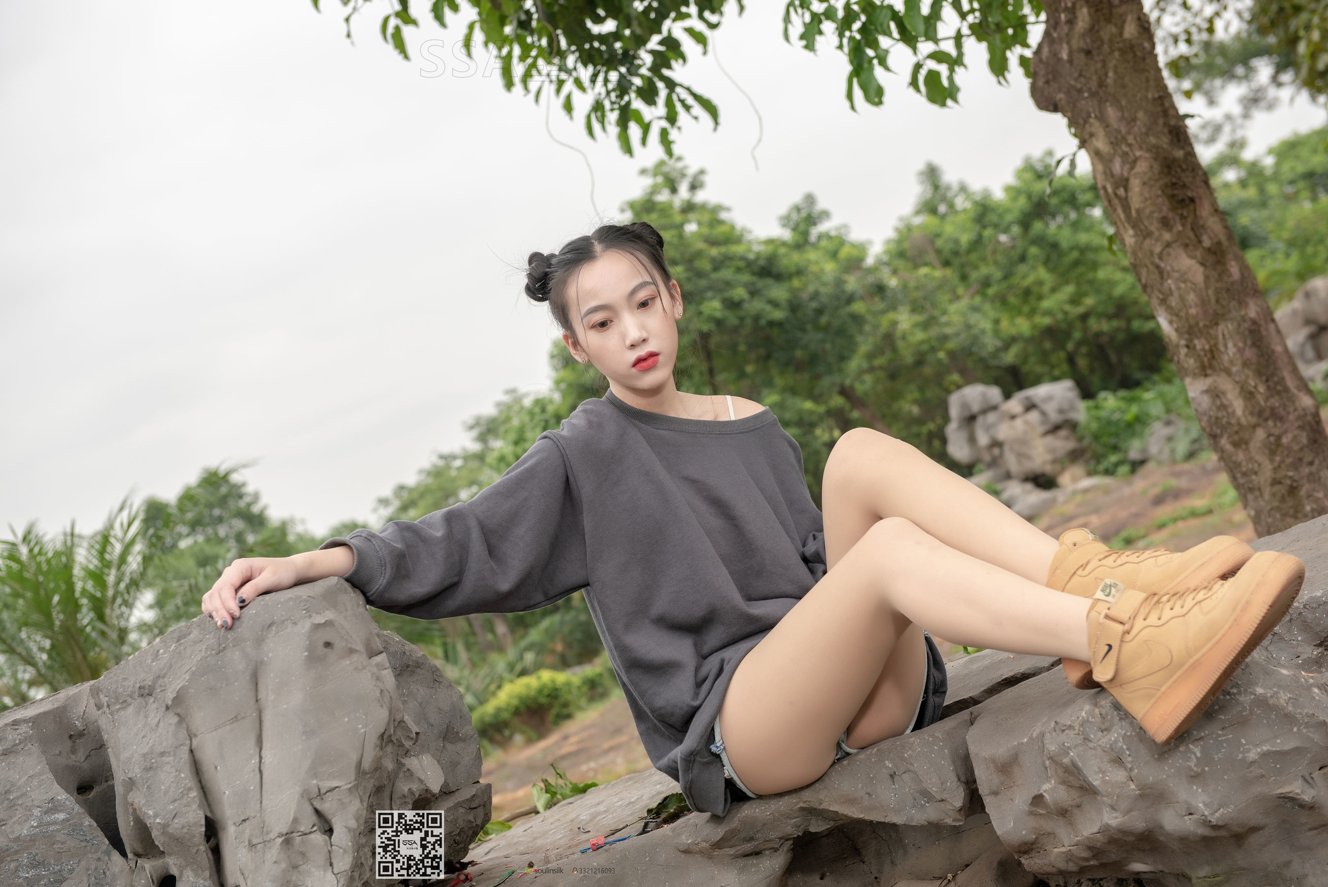 超清写真 No.125 腿模大大 郊外踏青之旅-图5