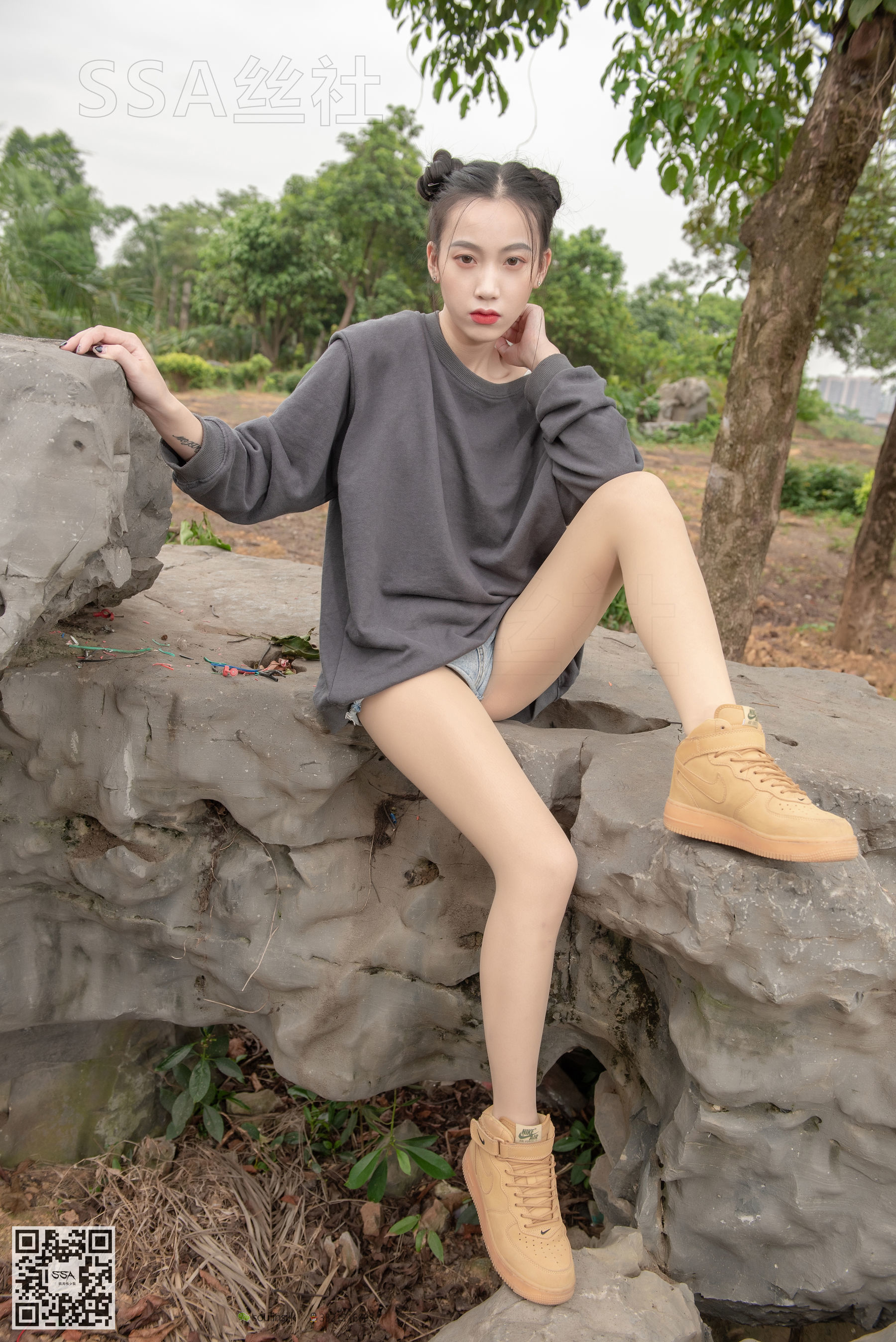 超清写真 No.125 腿模大大 郊外踏青之旅-图7