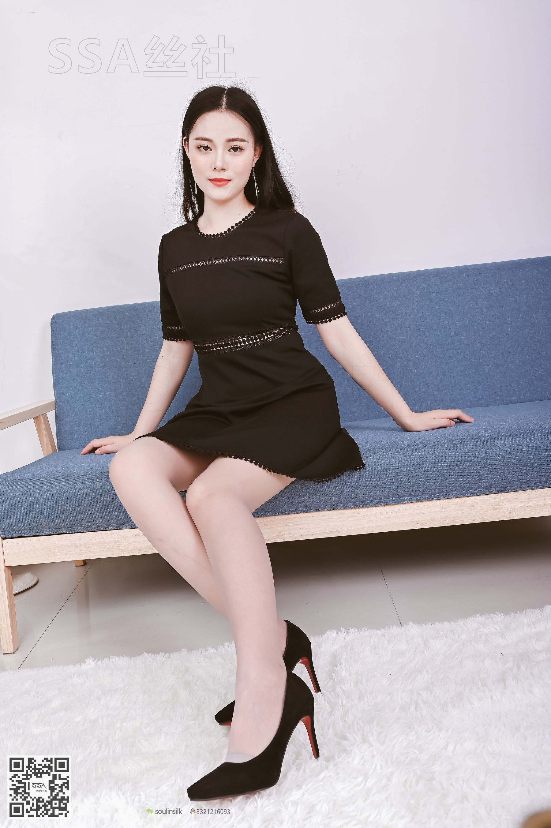 超清写真 No.133 晓晓 35码精致小脚的灰丝-图0