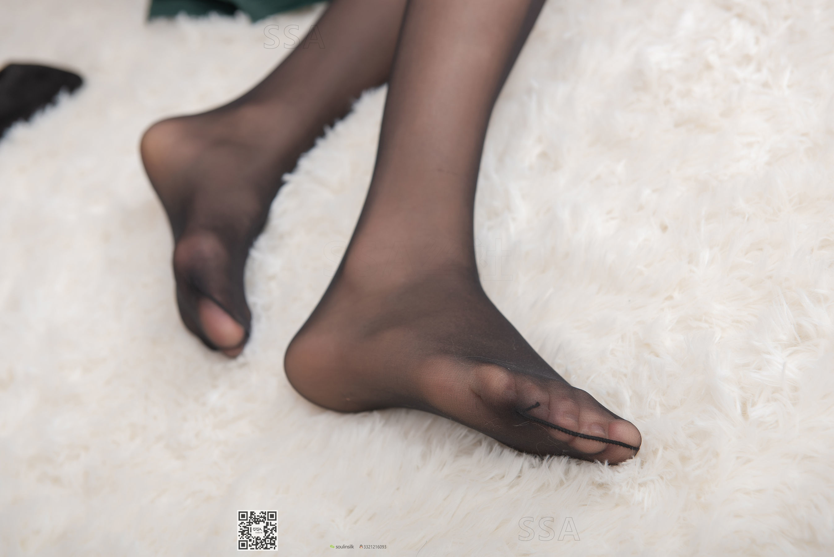 超清写真 No.167 小骨 网红短裙黑丝-图51