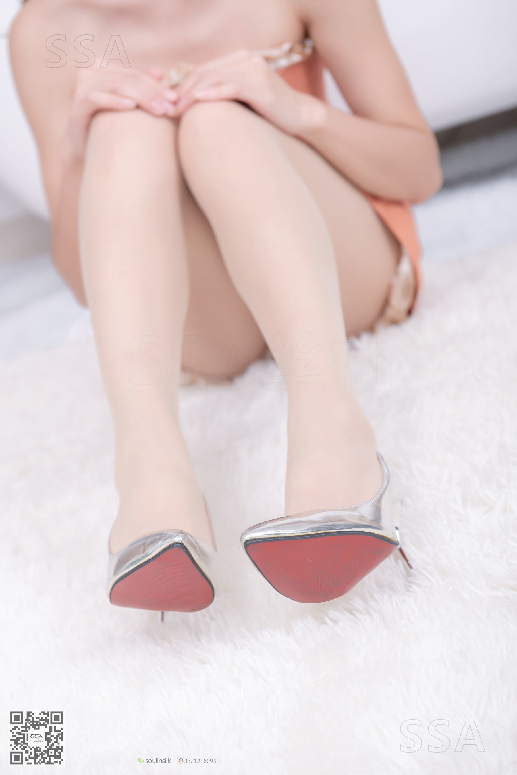 超清写真 No.186 蓉蓉 居家齐臀短裙肉丝-图29