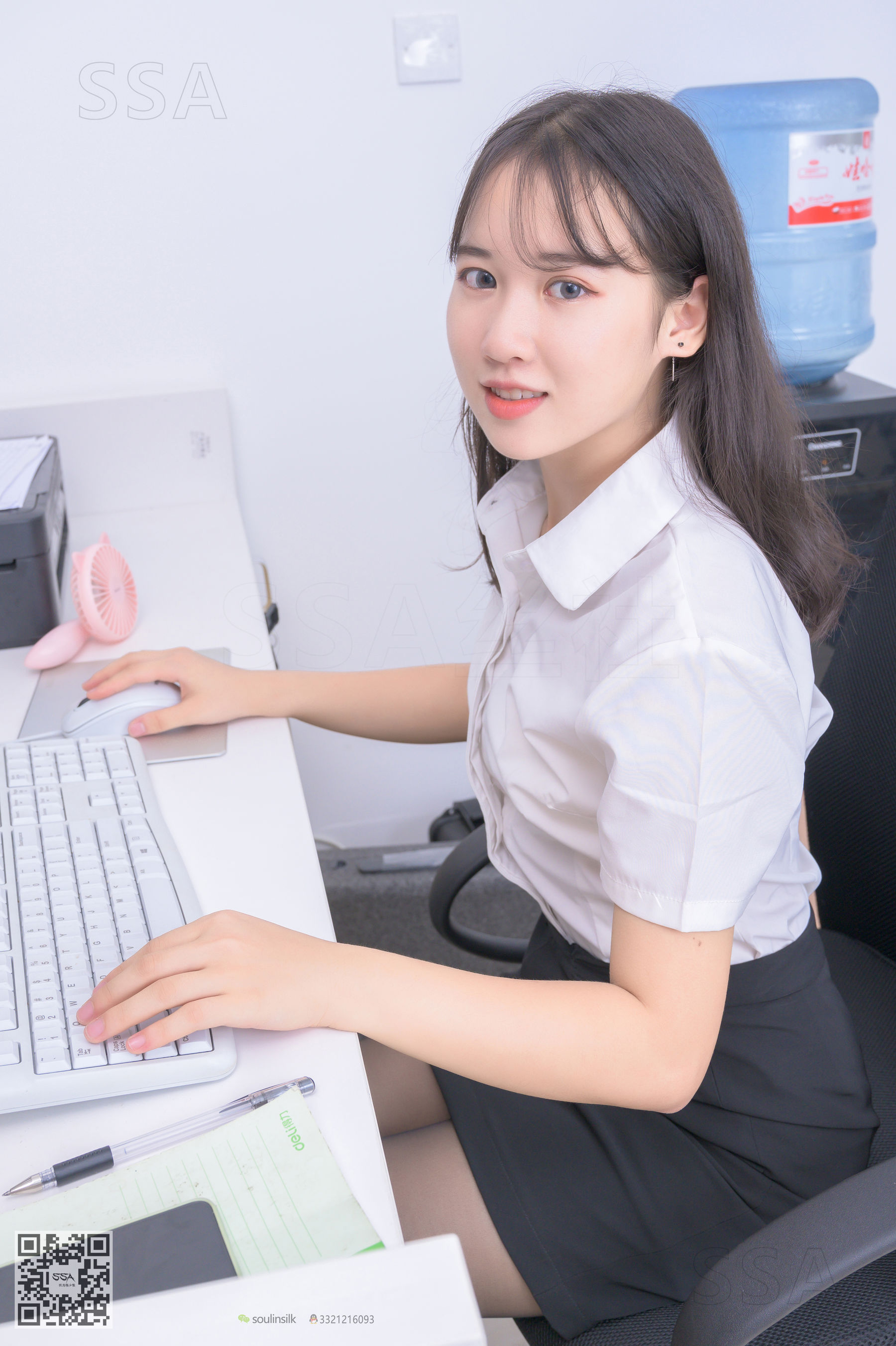 超清写真 No.204 小夏 今天的前台有些不一样-图4