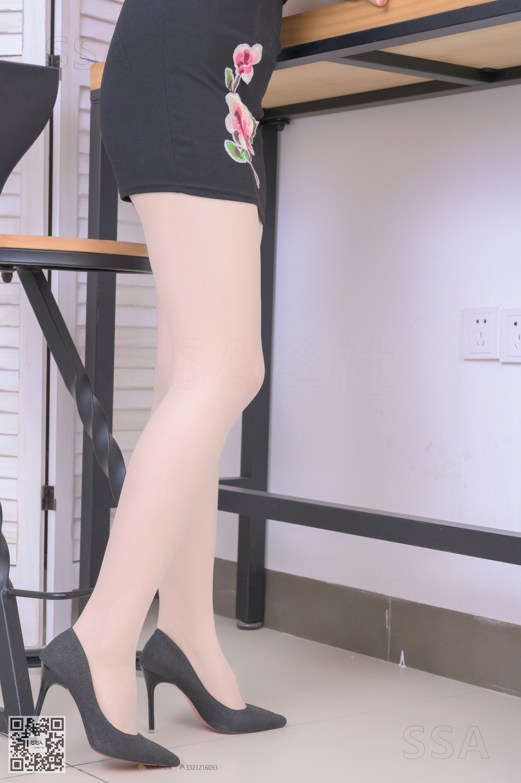 超清写真 No.234 雯雯 现代美女的复古旗袍-图29