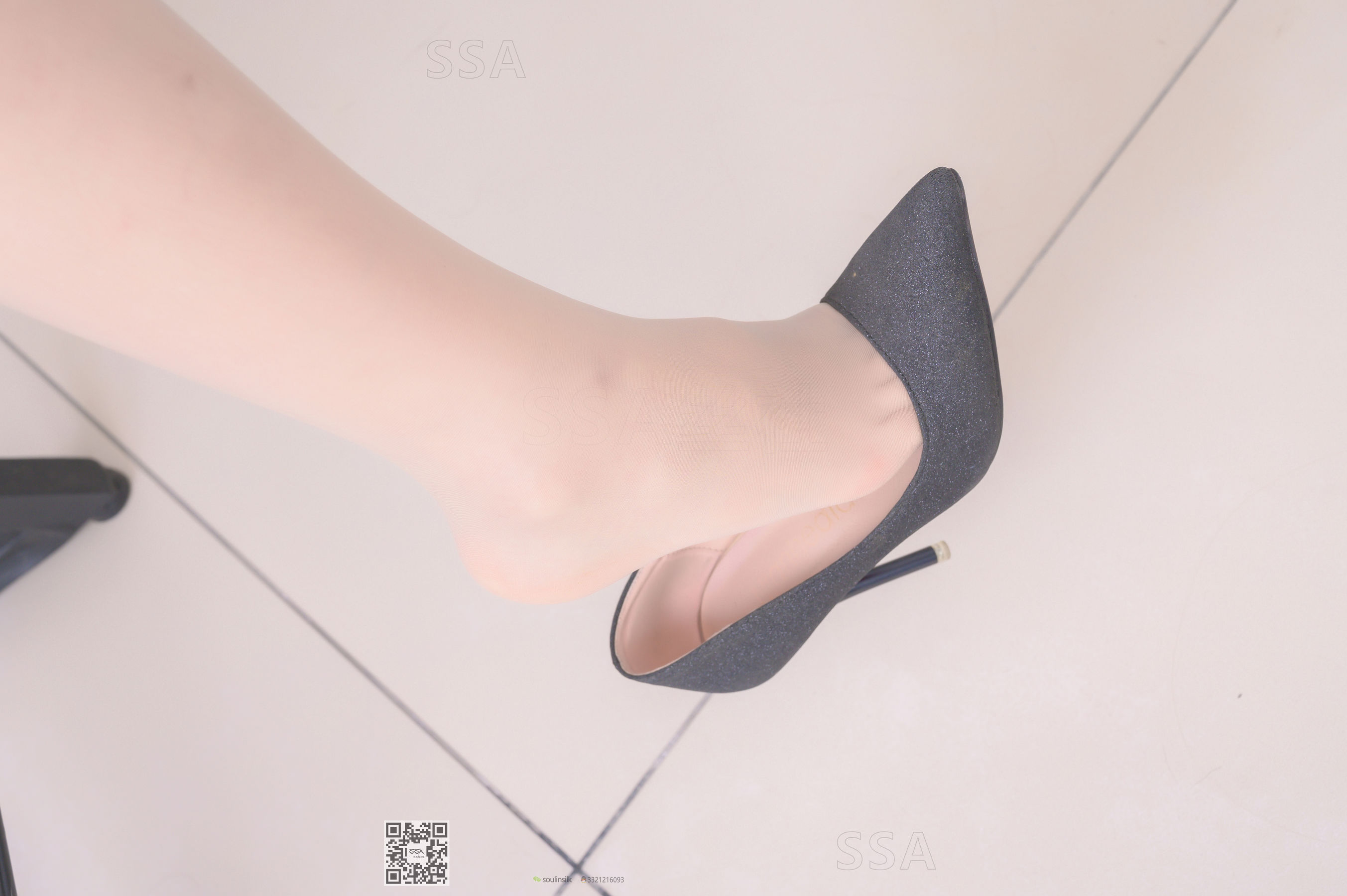 超清写真 No.234 雯雯 现代美女的复古旗袍-图58