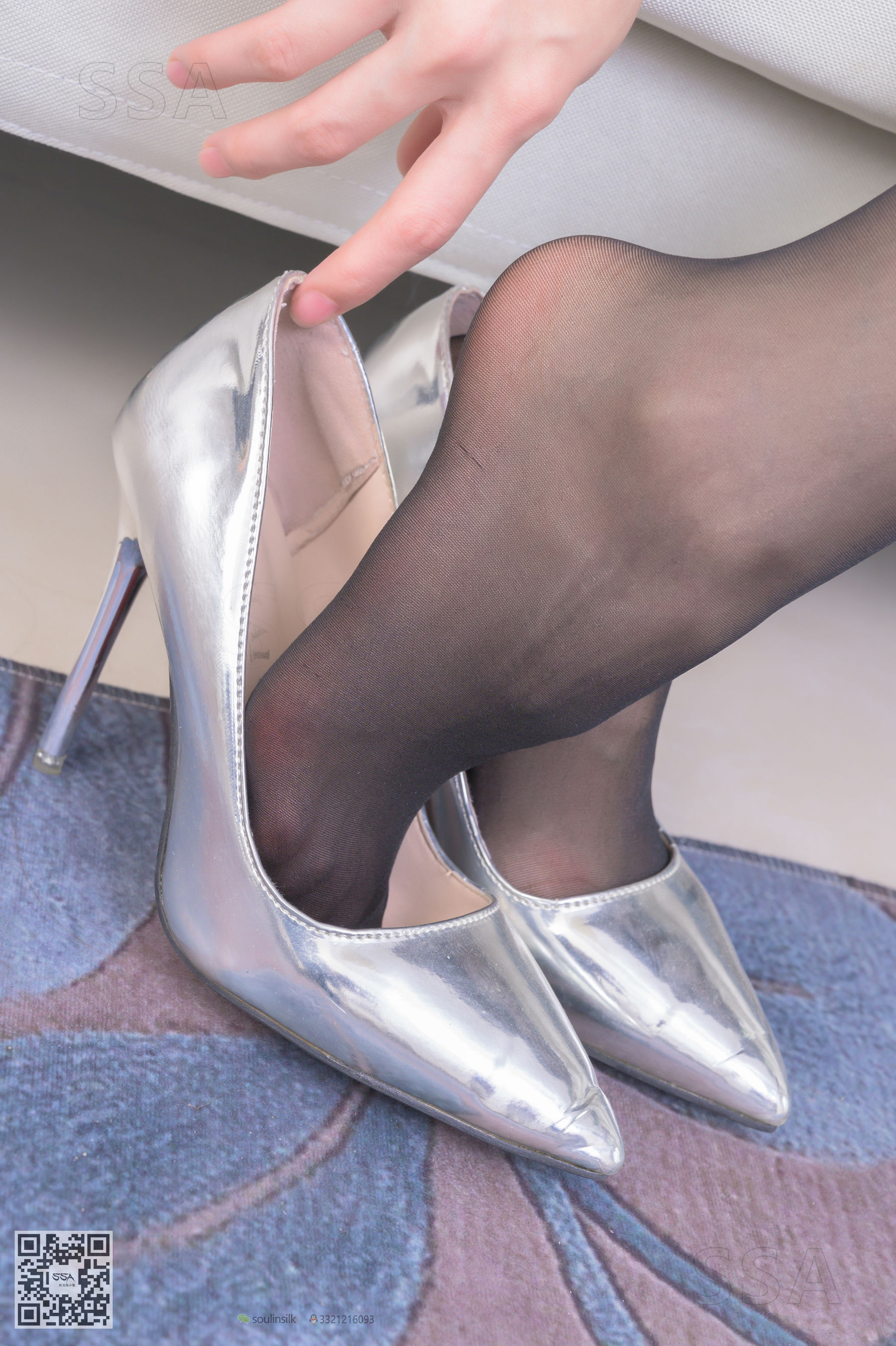 超清写真 No.241 高挑美女雯雯 时尚小红裙-图33