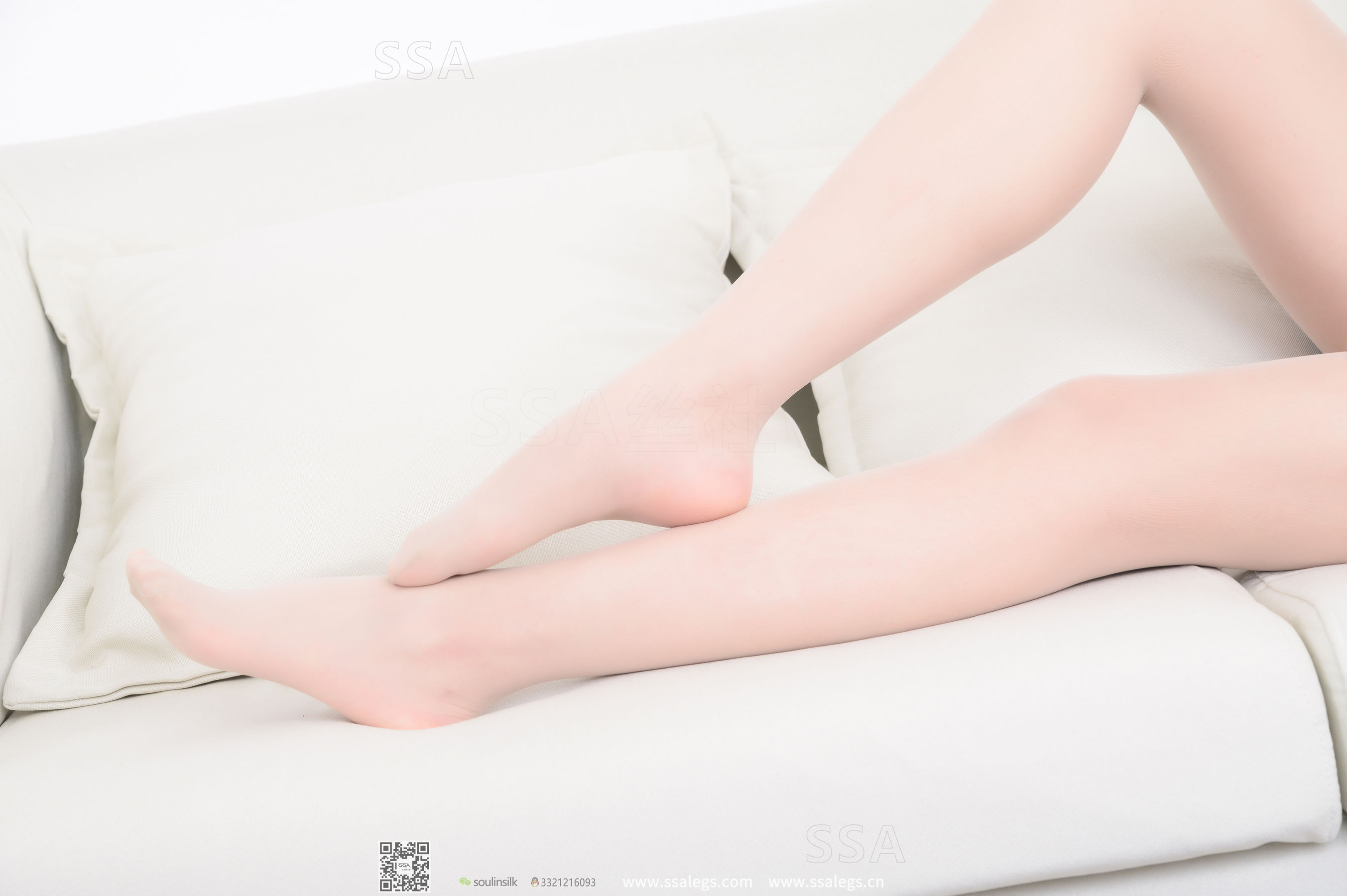 超清写真 No.258 君君 透明高跟鞋里的足-图73