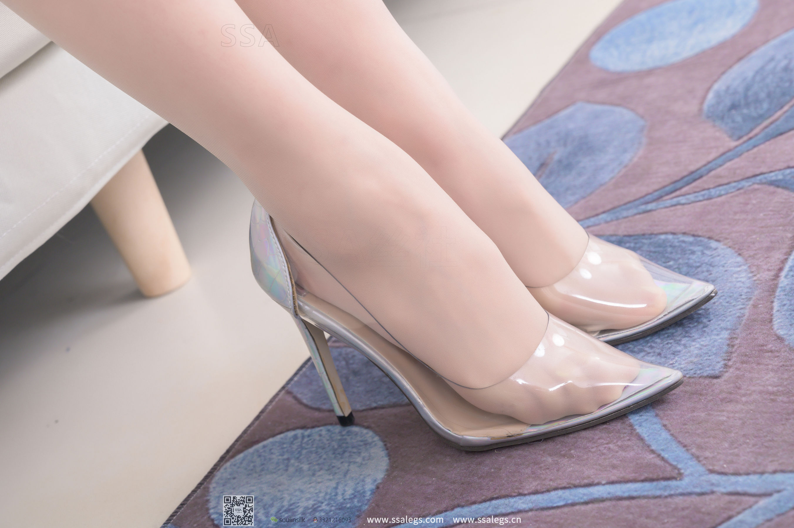 超清写真 No.258 君君 透明高跟鞋里的足-图7